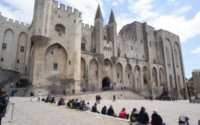 Day Trip to Avignon from Arles, France