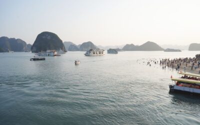 Halong Bay Day Trip, Hanoi, Vietnam