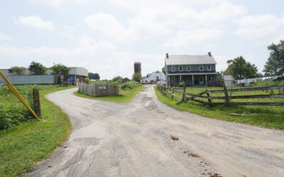 Amish Towns and Downtown Lancaster, Lancaster, Pennsylvania, USA