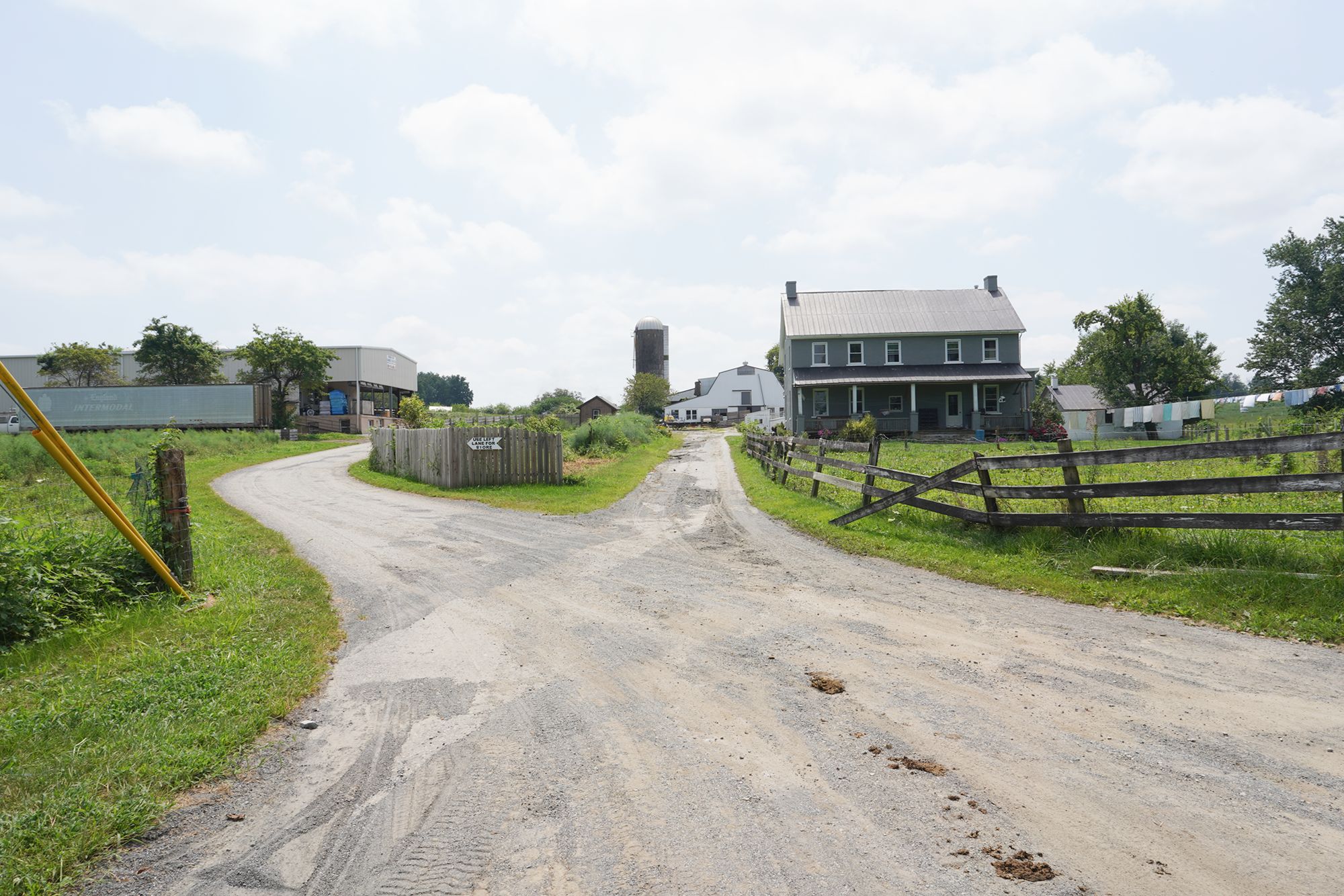 Amish Towns and Downtown Lancaster, Lancaster, Pennsylvania, USA