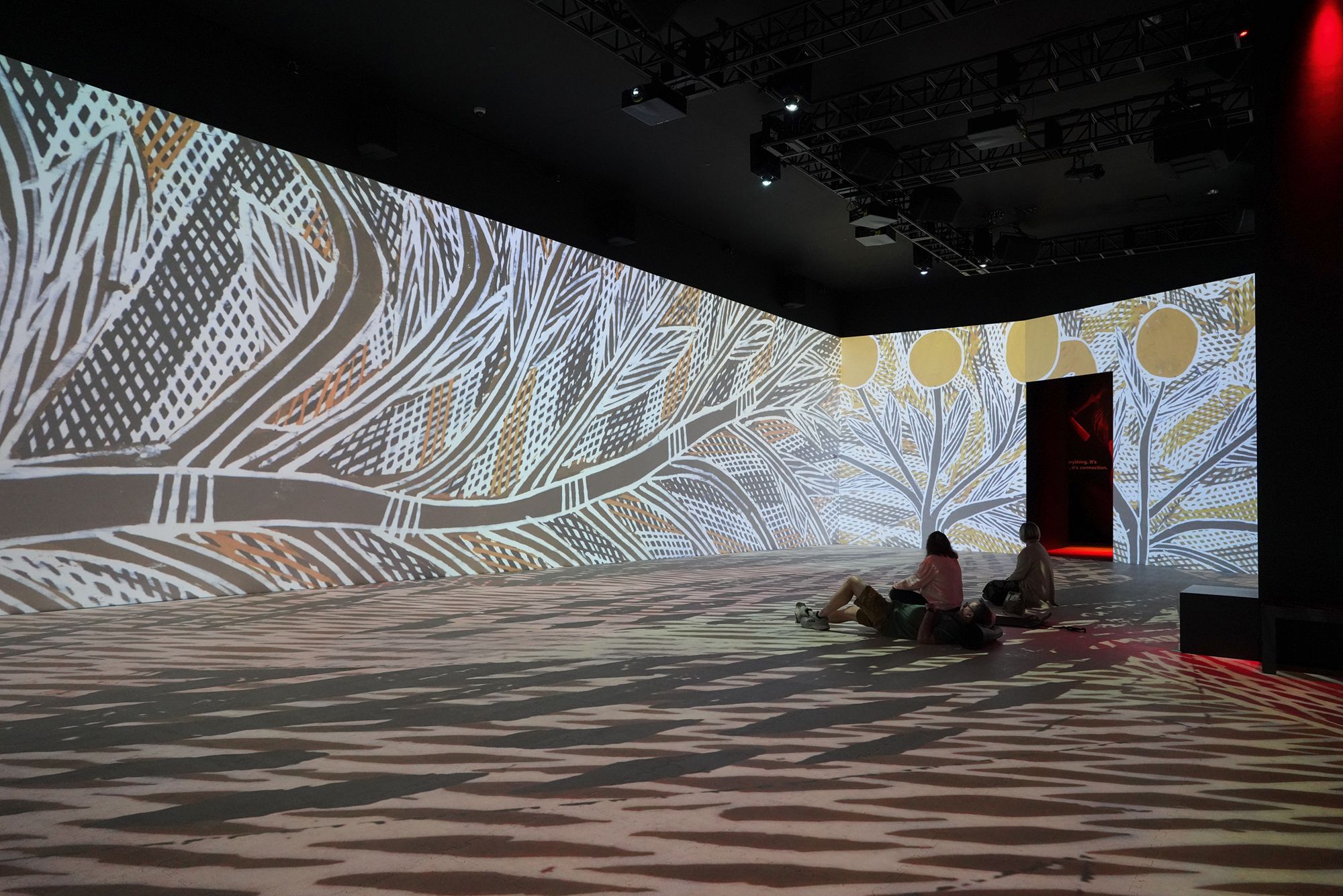 Newfields Art Museum – Modern Design Art and the LUME – Australian Indian Art, Indianapolis, Indiana, USA