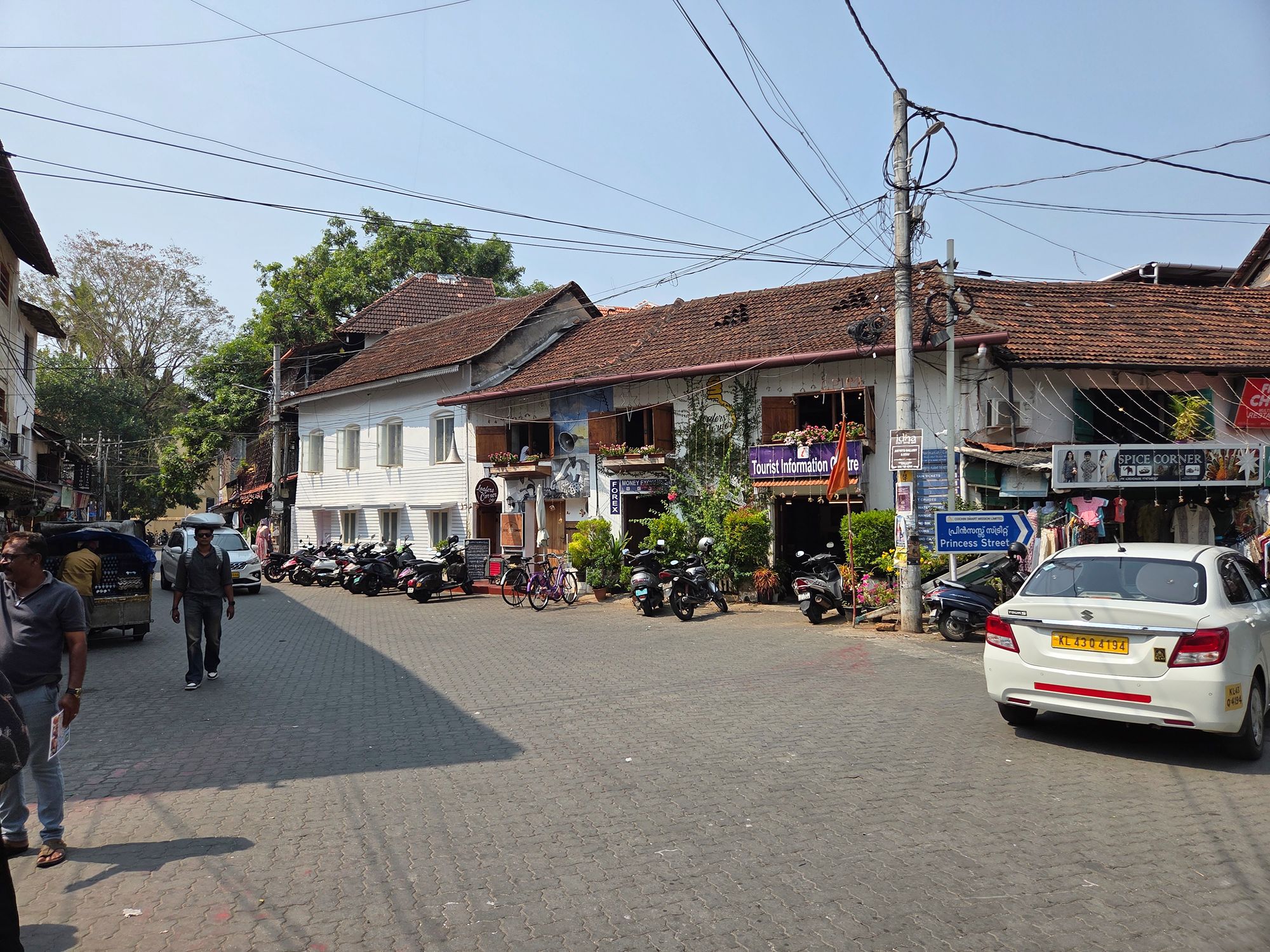 Fort Kochi – First Visit (164) Fort Kochi – First Visit (164)