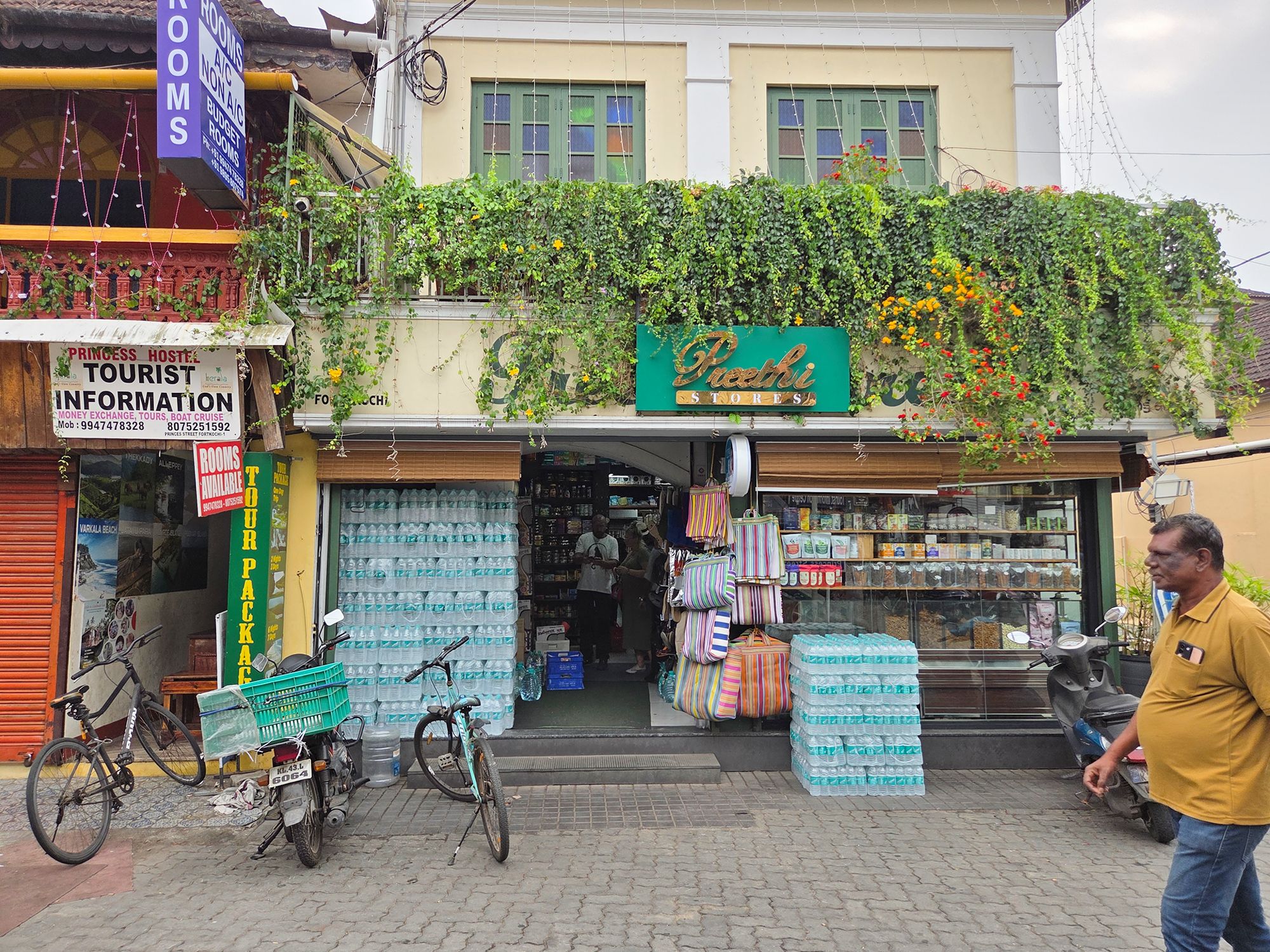 Fort Kochi – First Visit (24) Fort Kochi – First Visit (24)