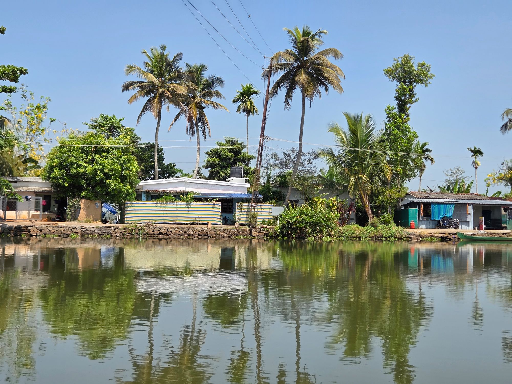 Kerala Backwaters (9) Kerala Backwaters (9)