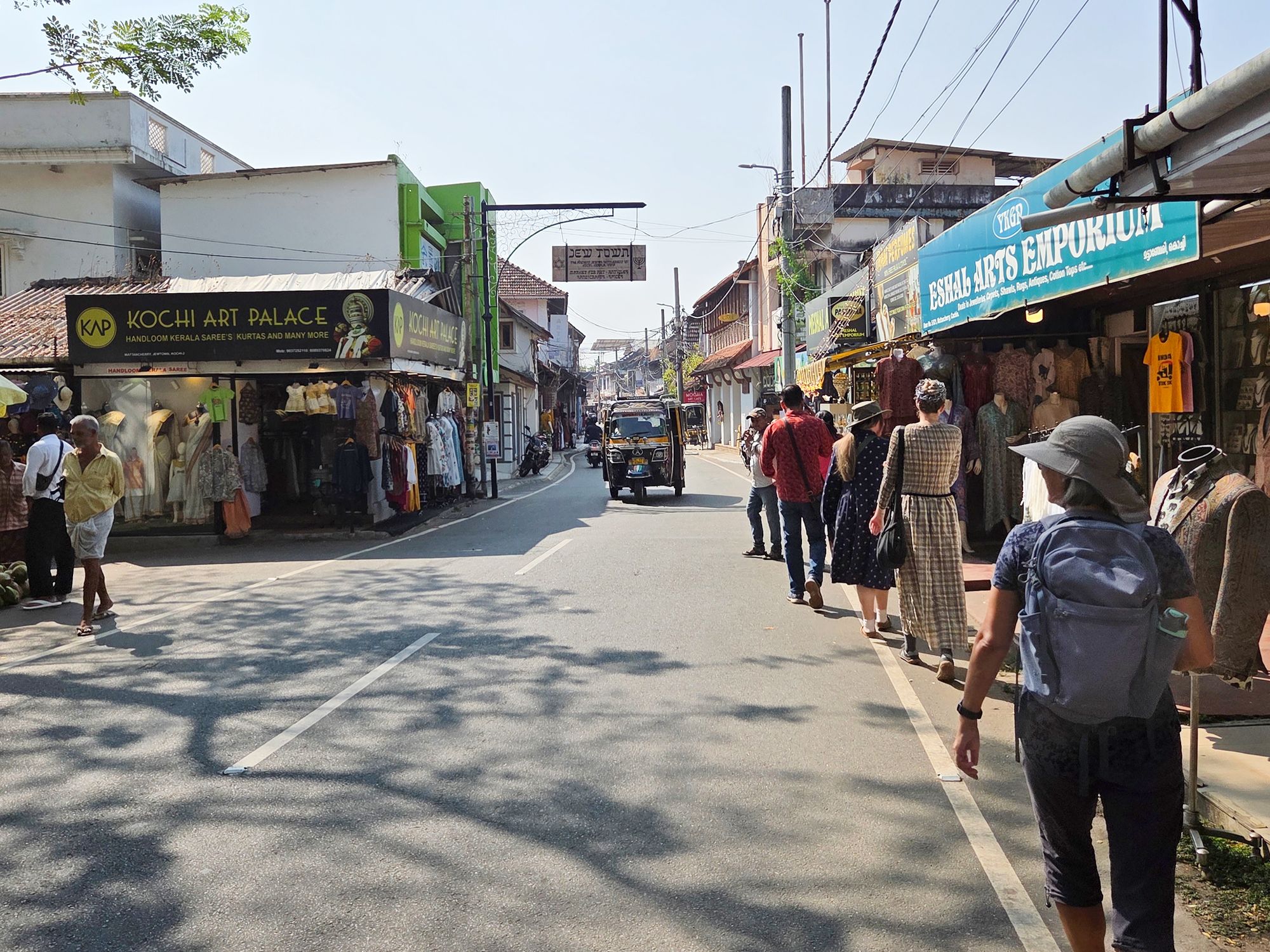 Kochi with Tour (22) Kochi with Tour (22)