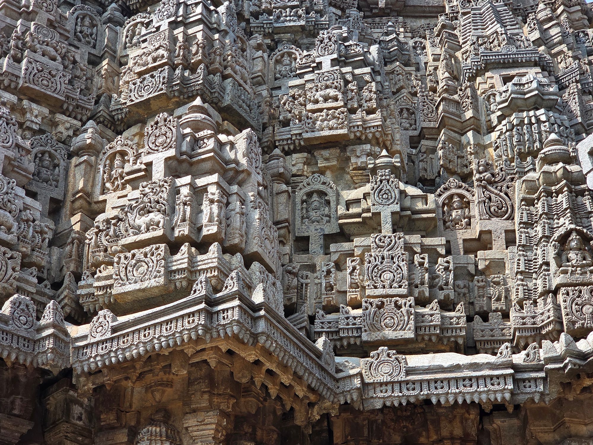 Sri Chamundeshwari and Keshava Temple (73) Sri Chamundeshwari and Keshava Temple (73)