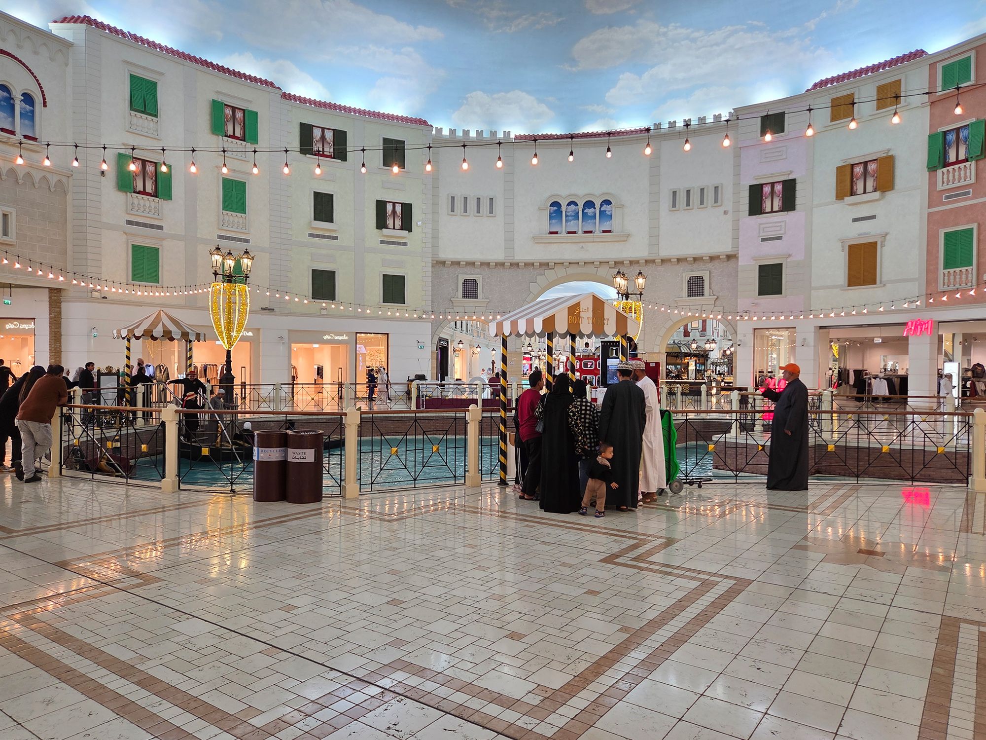 Villaggio Mall, Aspire Park, and Al Mirqab Al Jadeed St (24)