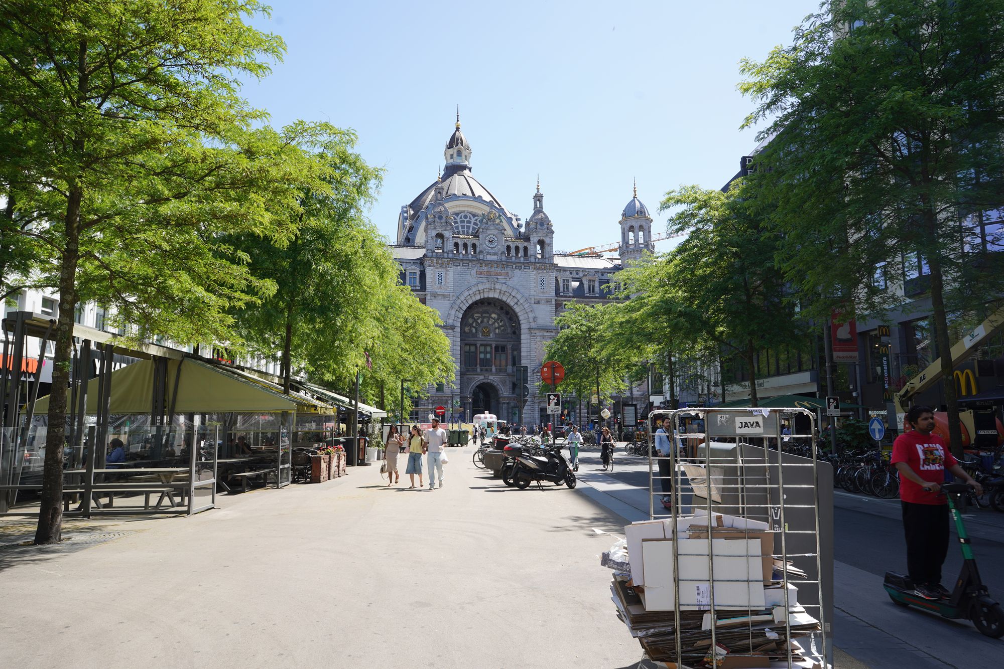 Antwerp Day Trip (13) Antwerp Day Trip (13)
