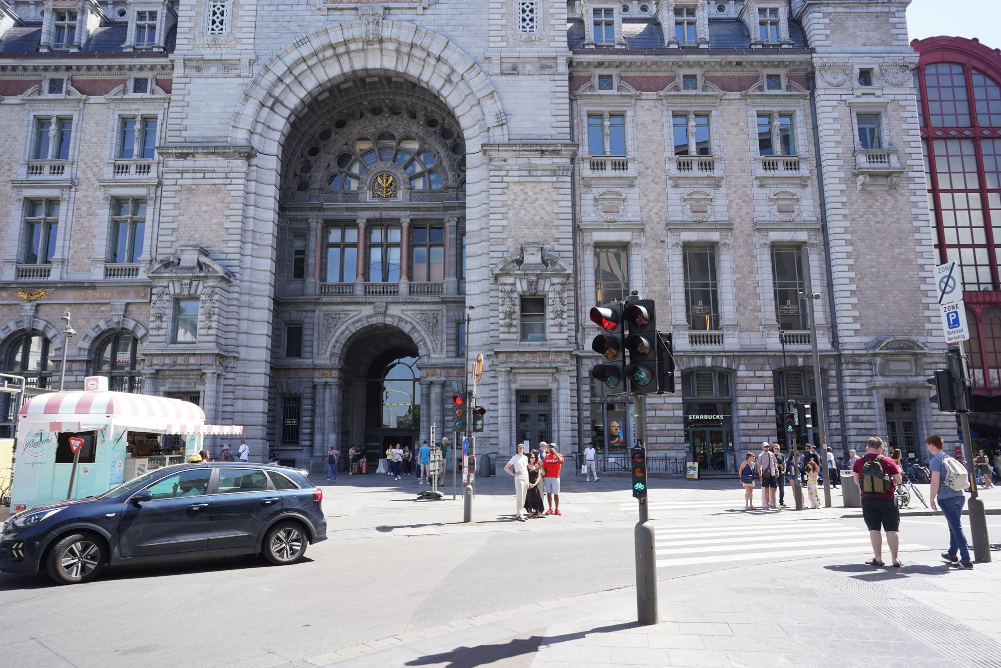 Antwerp Day Trip (9) Antwerp Day Trip (9)