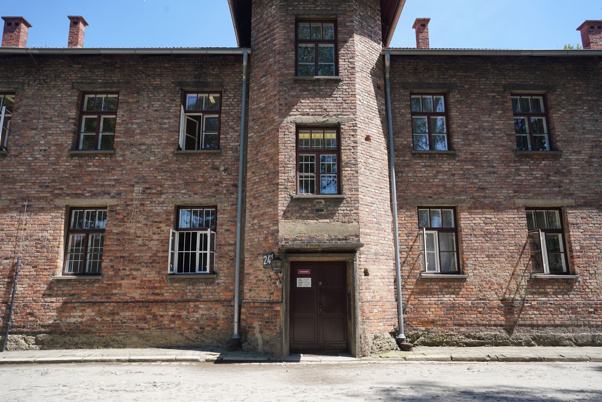 Auschwitz I Part 1 (19)