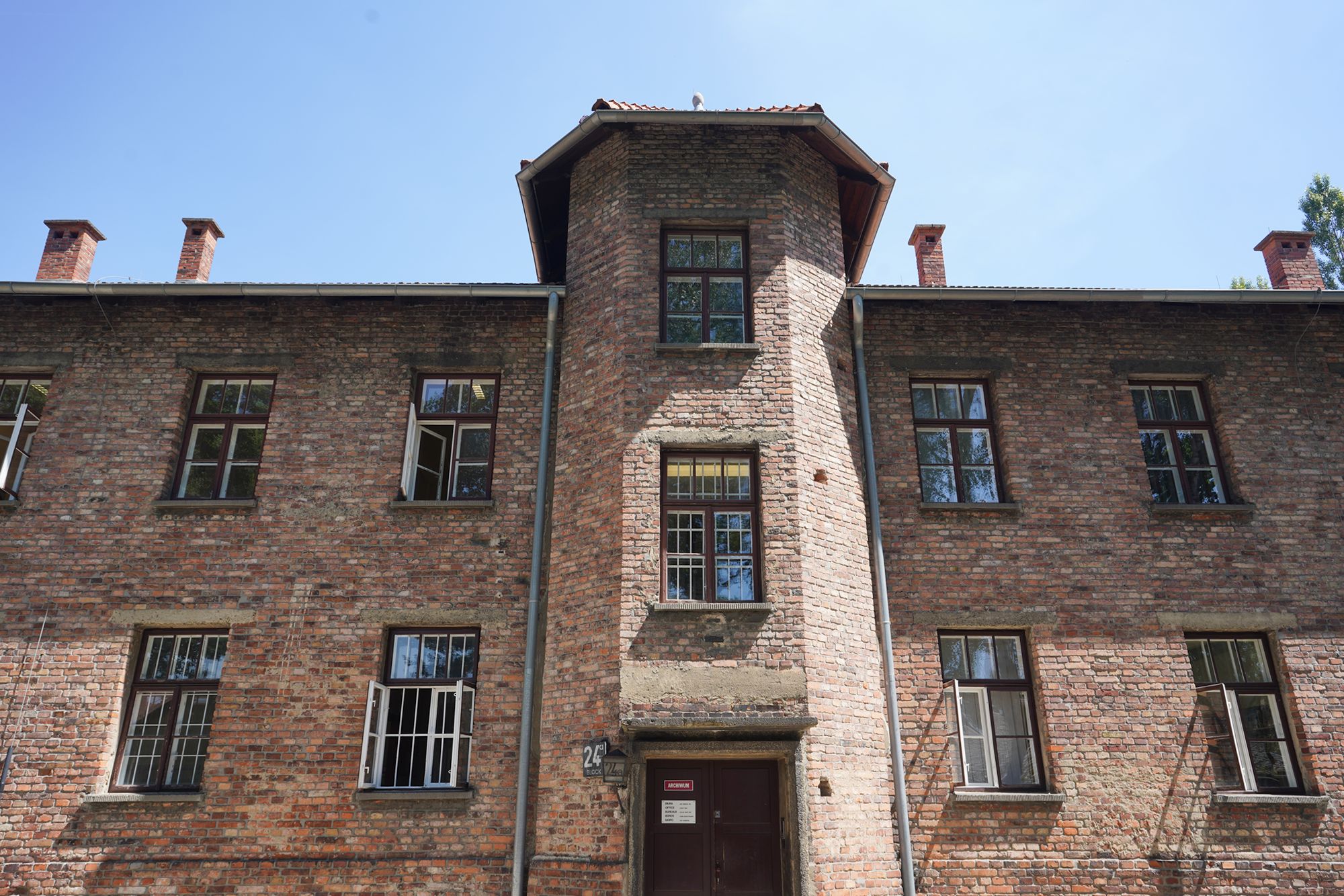 Auschwitz I Part 1 (20)