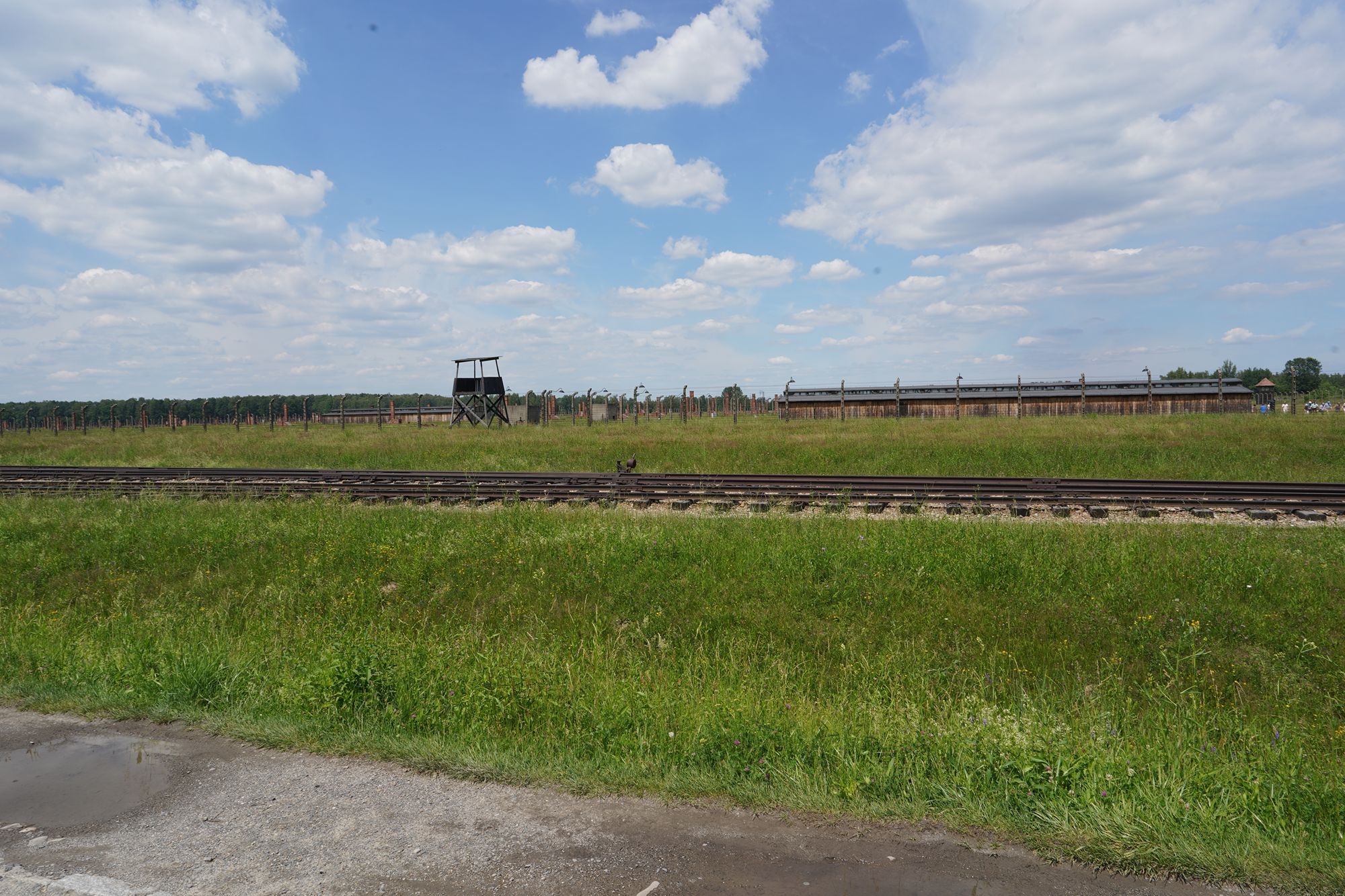 Auschwitz II-Birkenau (12) Auschwitz II-Birkenau (12)