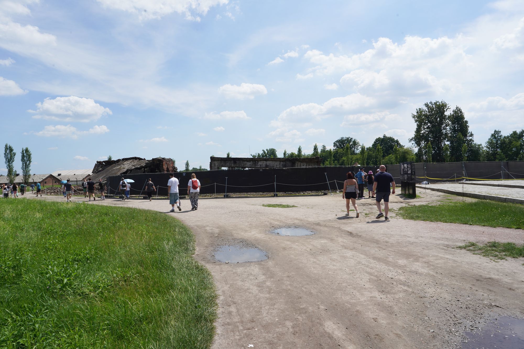 Auschwitz II-Birkenau (55) Auschwitz II-Birkenau (55)