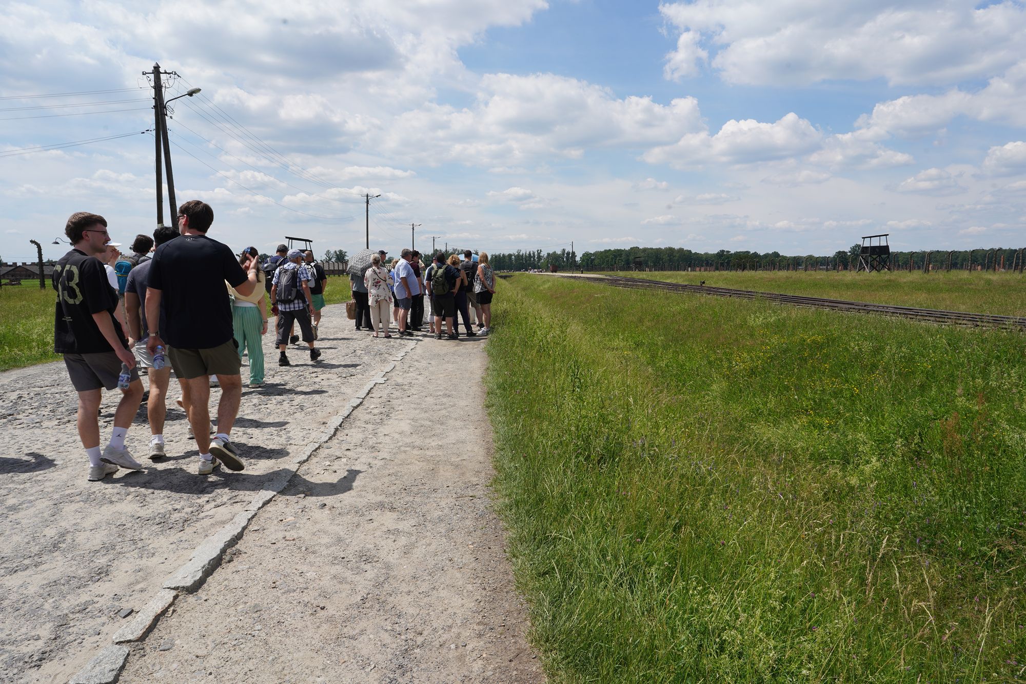 Auschwitz II-Birkenau (9) Auschwitz II-Birkenau (9)