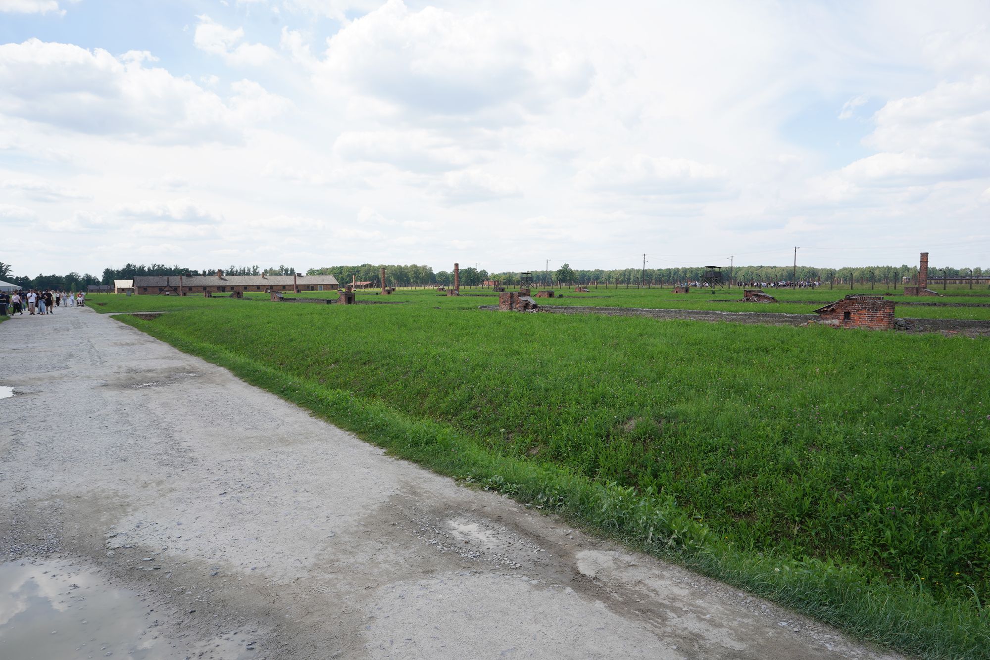 Auschwitz II-Birkenau (94) Auschwitz II-Birkenau (94)