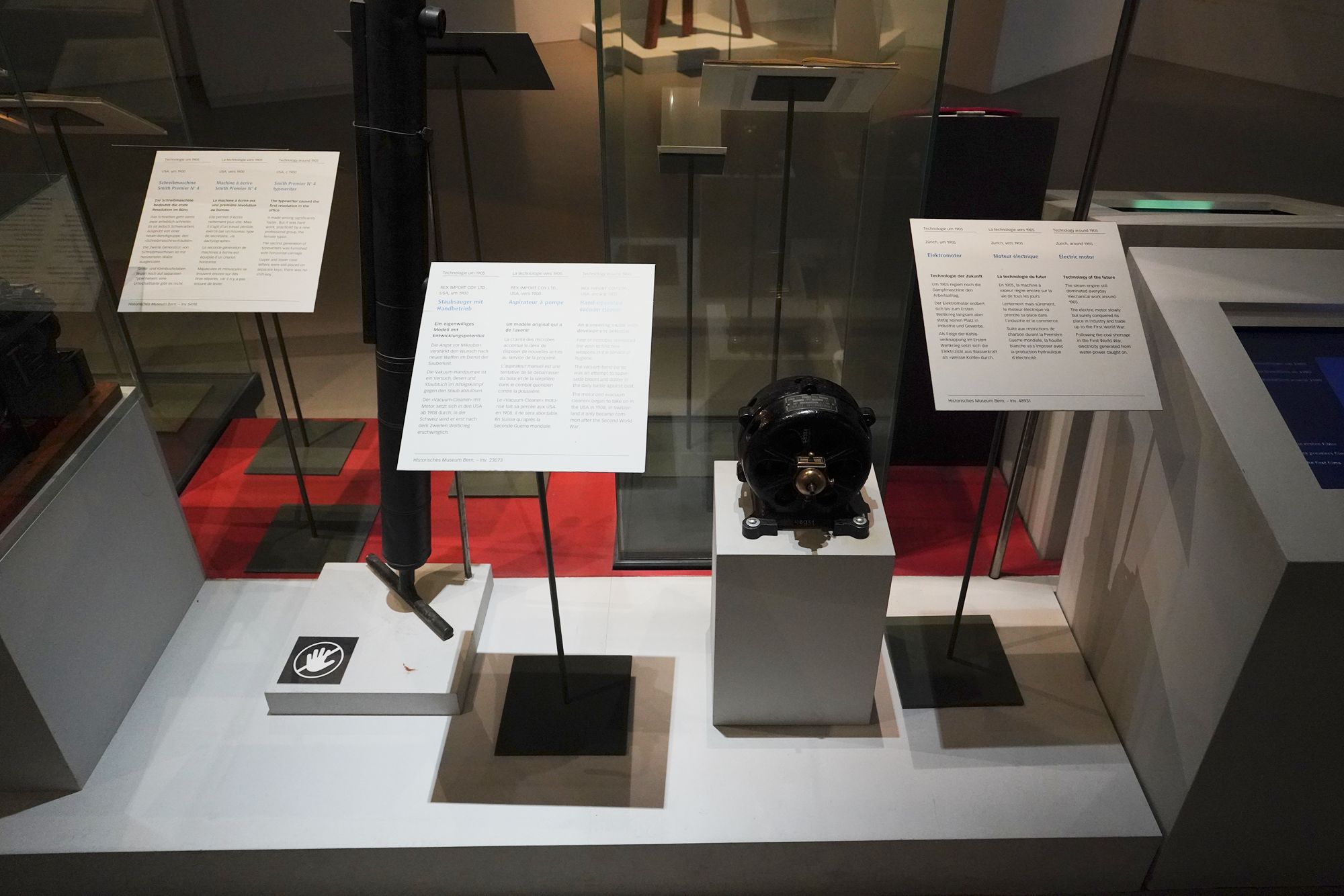 Bernisches Historisches Museum – Einstein I (103) Bernisches Historisches Museum – Einstein I (103)