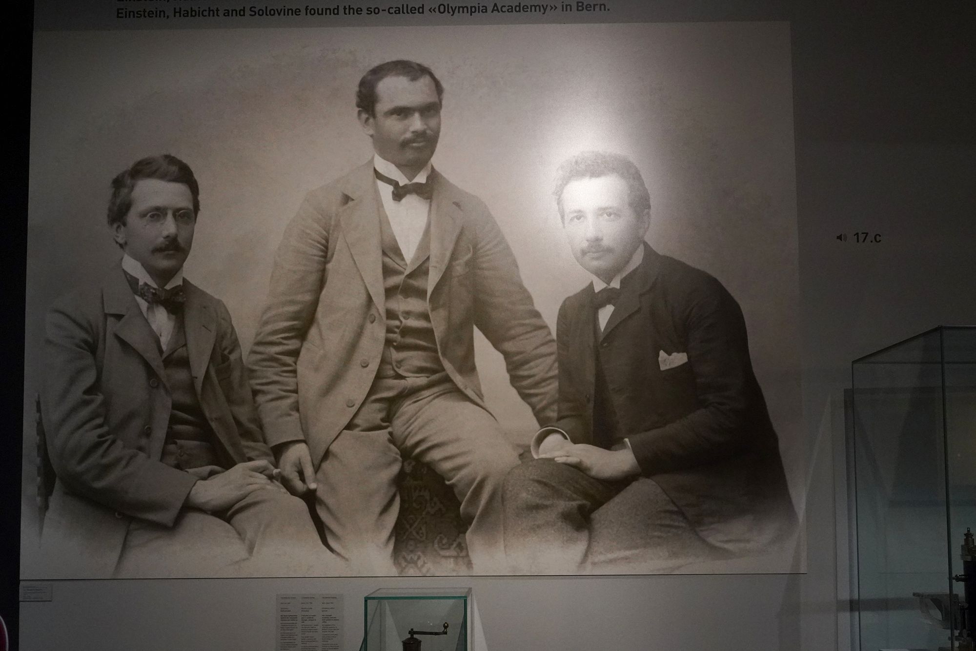 Bernisches Historisches Museum – Einstein I (115) Bernisches Historisches Museum – Einstein I (115)