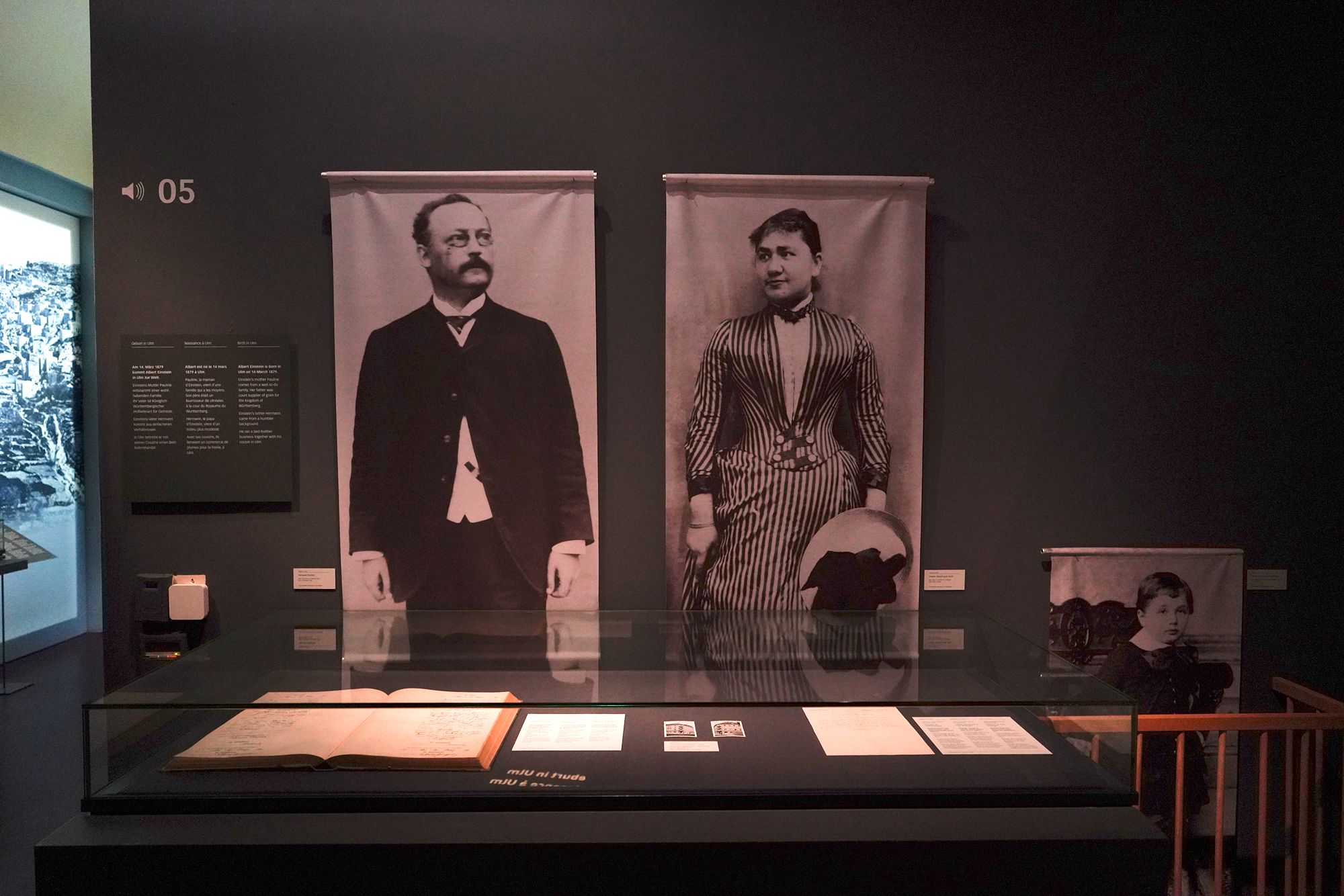 Bernisches Historisches Museum – Einstein I (25) Bernisches Historisches Museum – Einstein I (25)