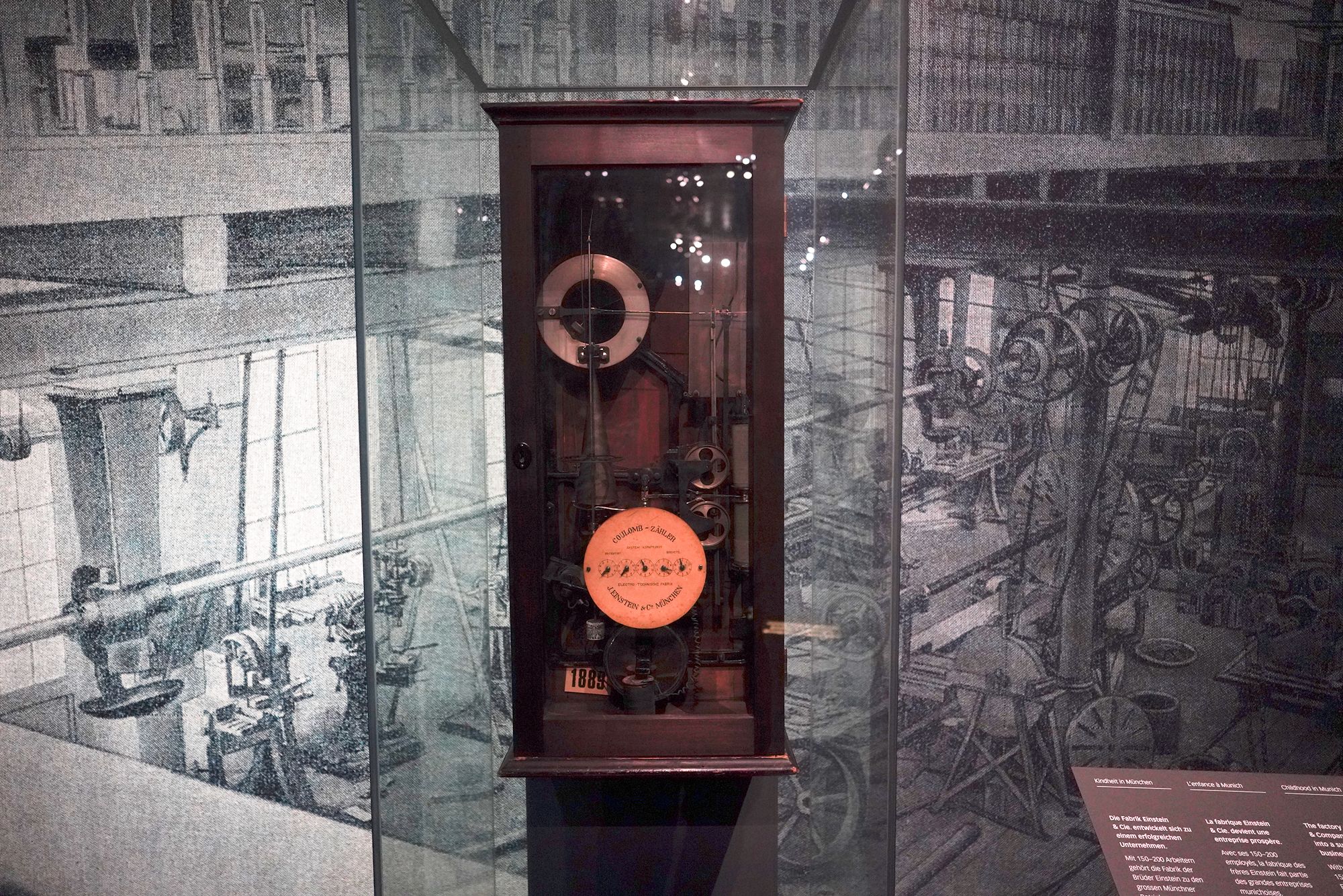 Bernisches Historisches Museum – Einstein I (46) Bernisches Historisches Museum – Einstein I (46)