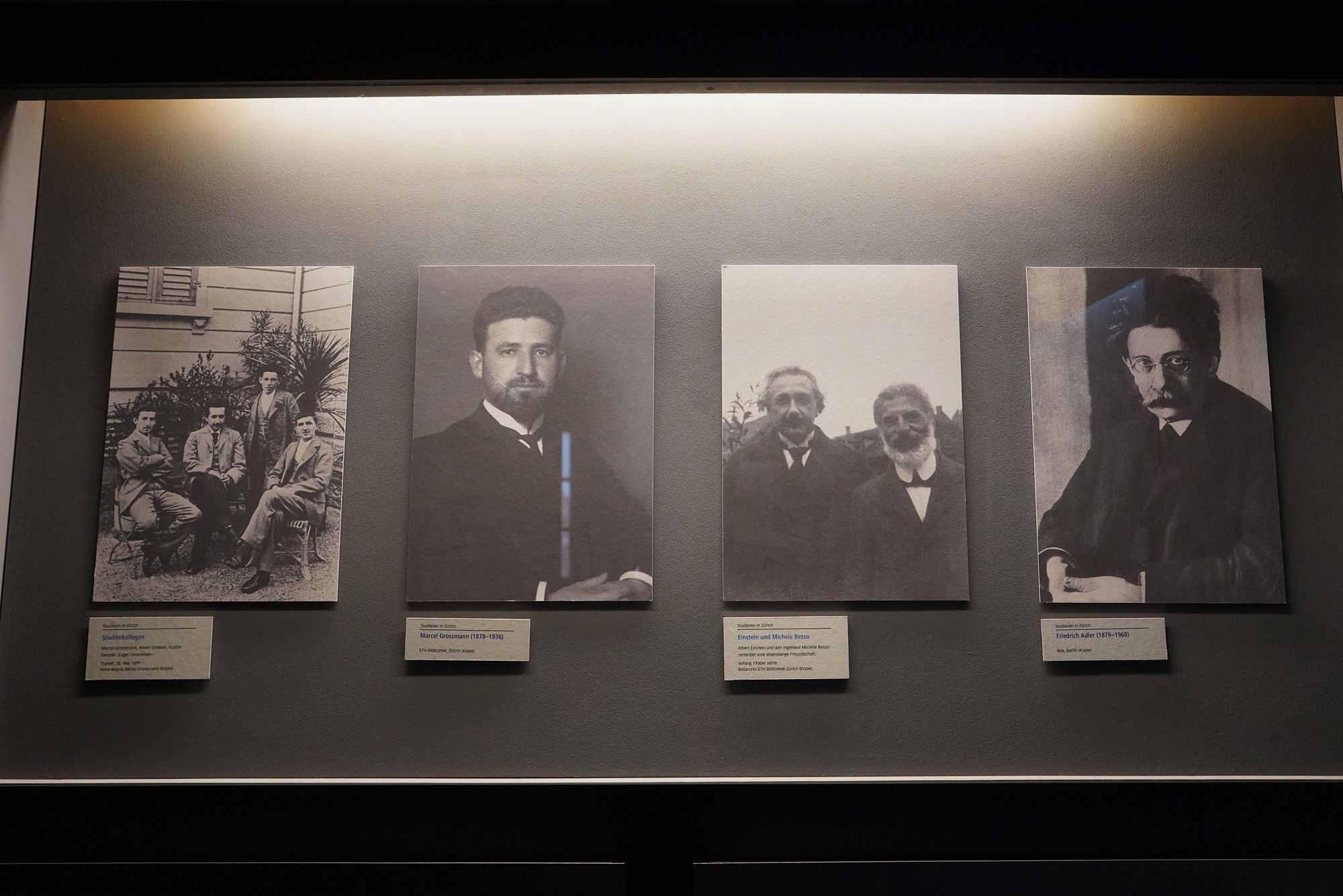 Bernisches Historisches Museum – Einstein I (82) Bernisches Historisches Museum – Einstein I (82)