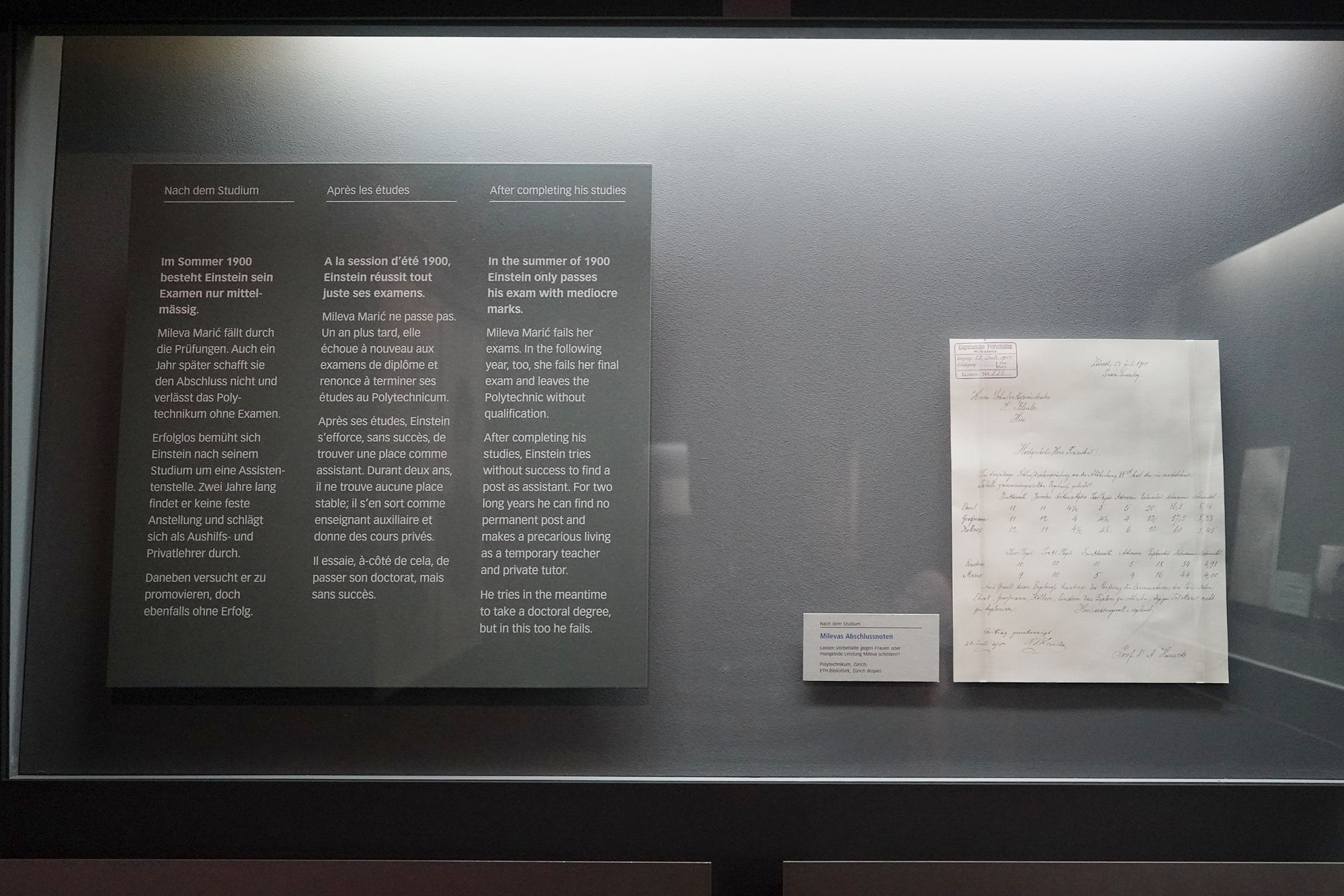Bernisches Historisches Museum – Einstein I (85) Bernisches Historisches Museum – Einstein I (85)