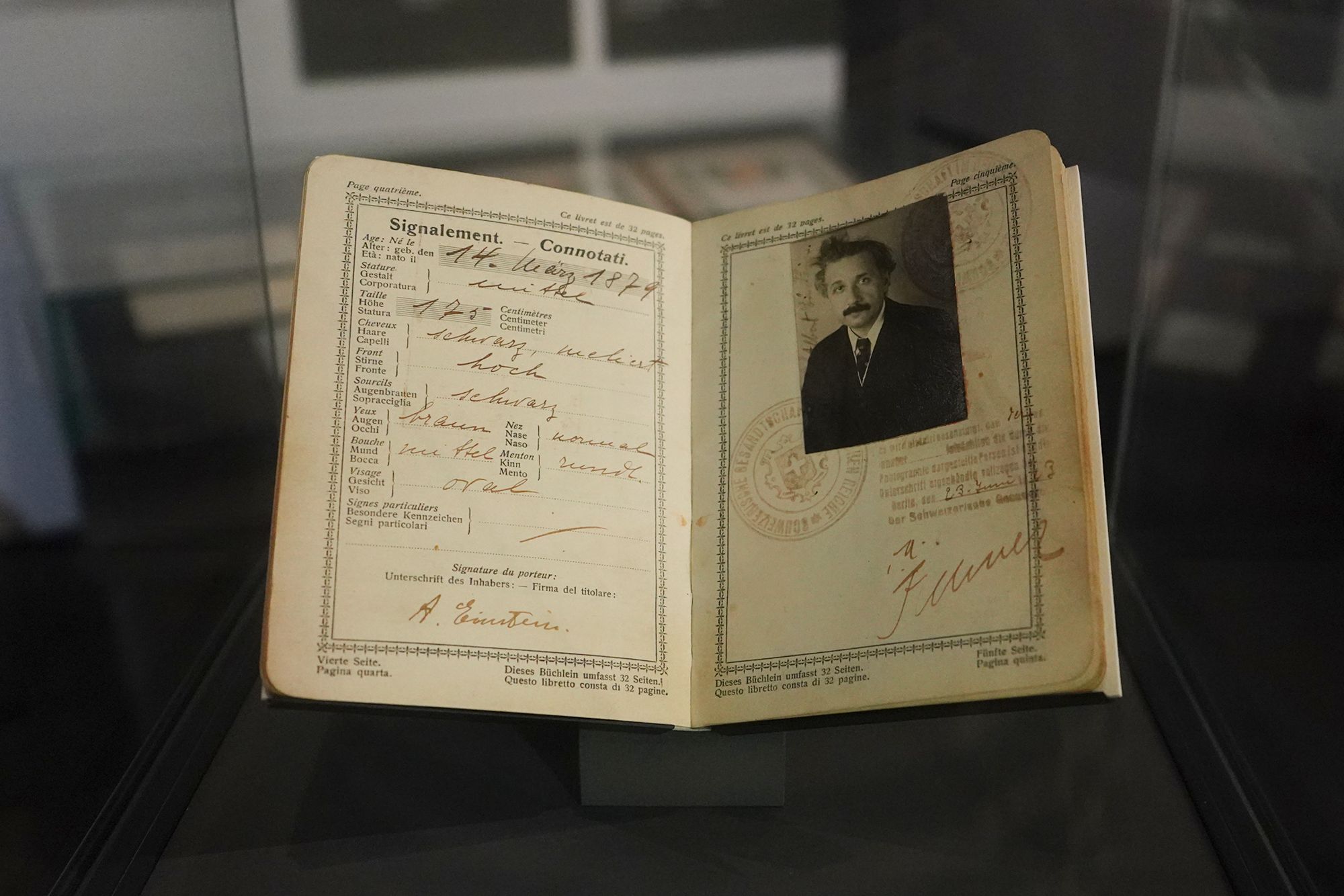 Bernisches Historisches Museum – Einstein II (59)