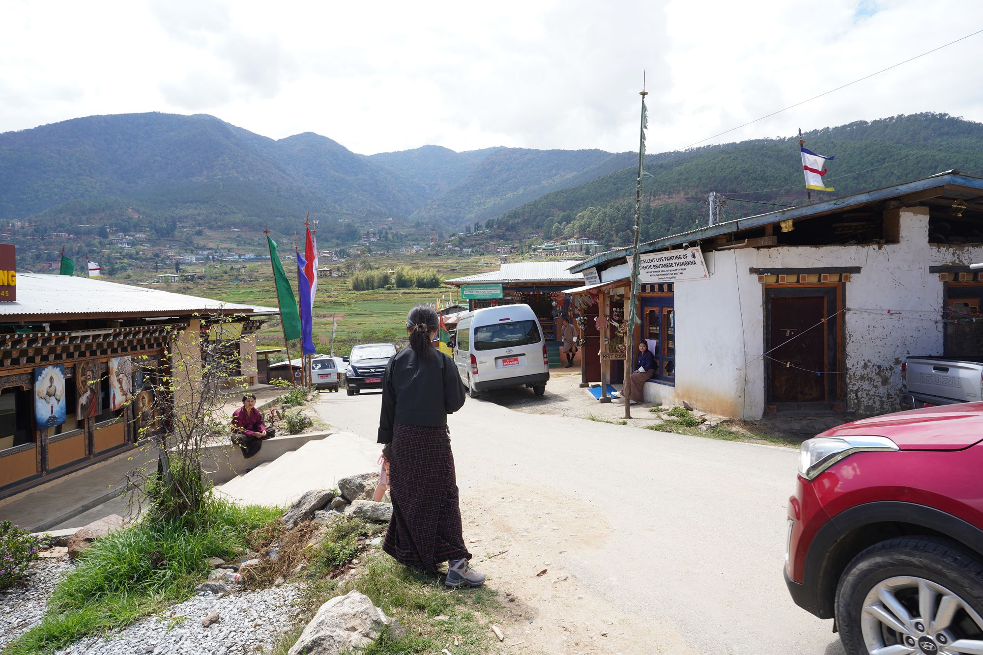 Bhutan – Buddha Dordenma, Dochula Pass, Chimi Lhakhang (111)