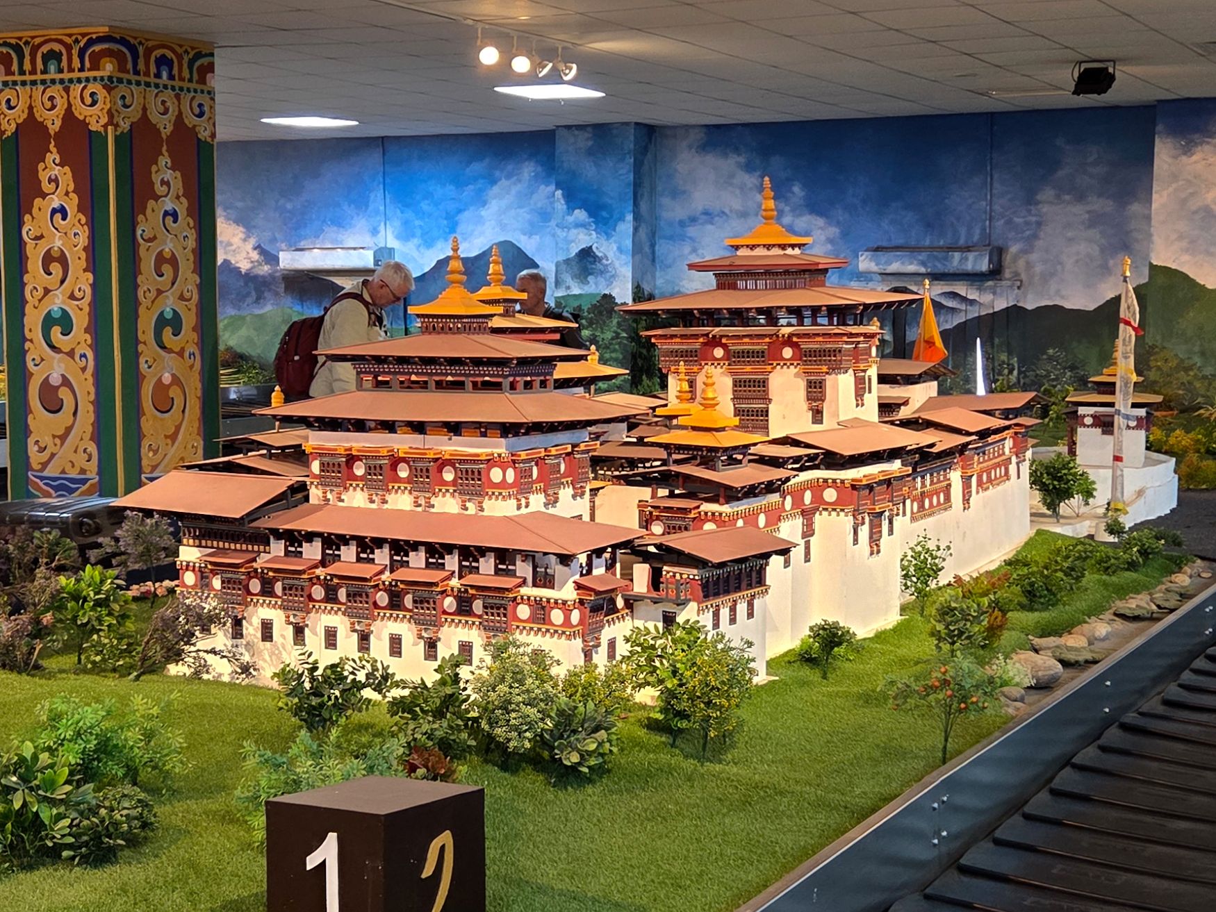 Bhutan – Buddha Dordenma, Dochula Pass, Chimi Lhakhang (2)