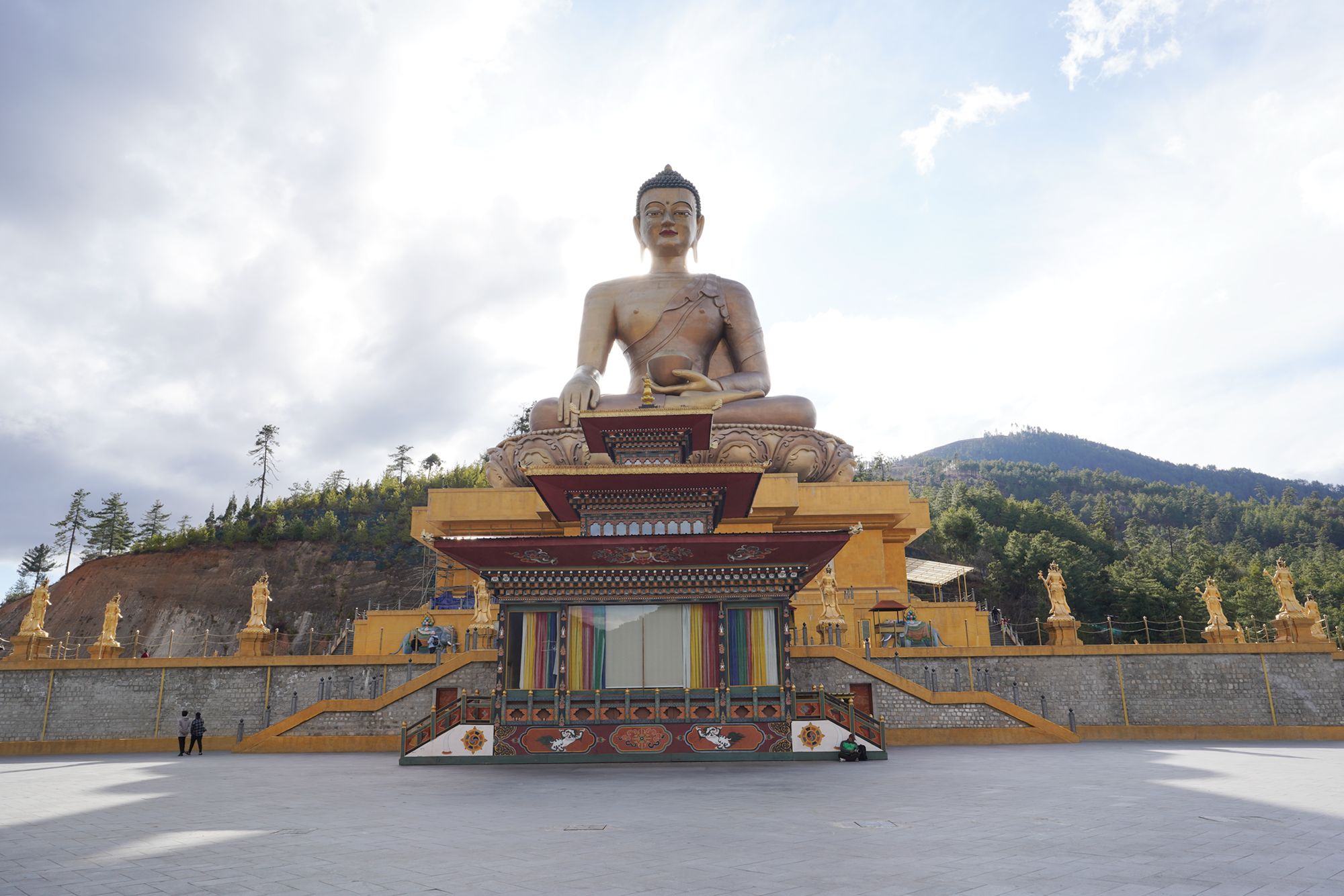 Bhutan – Buddha Dordenma, Dochula Pass, Chimi Lhakhang (20)