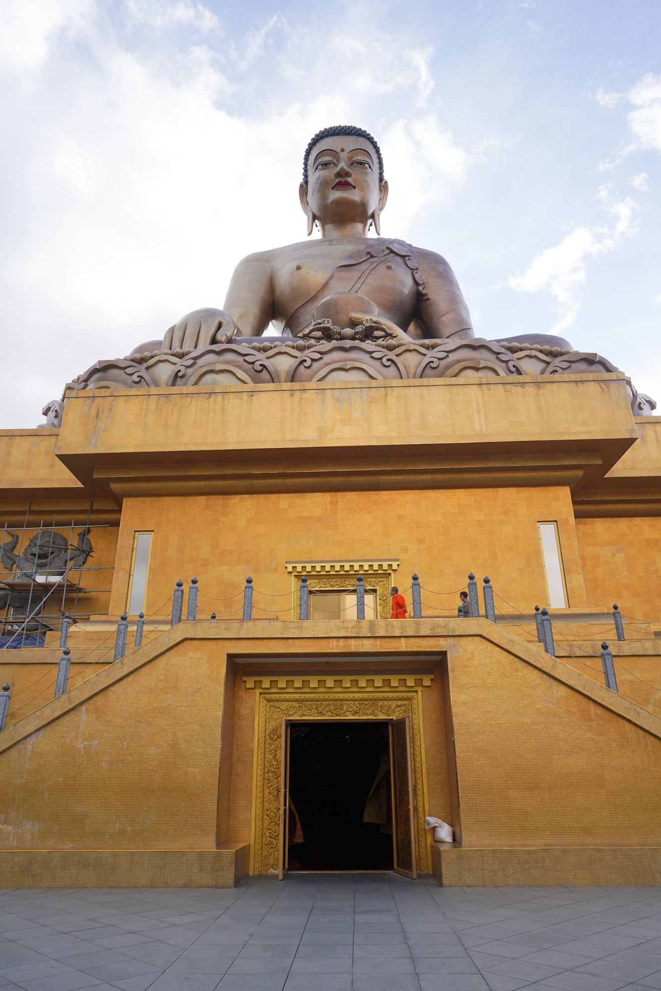 Bhutan – Buddha Dordenma, Dochula Pass, Chimi Lhakhang (23)