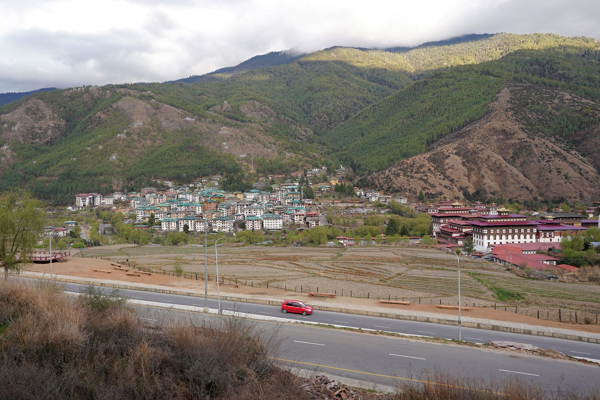 Bhutan – Buddha Dordenma, Dochula Pass, Chimi Lhakhang (27)