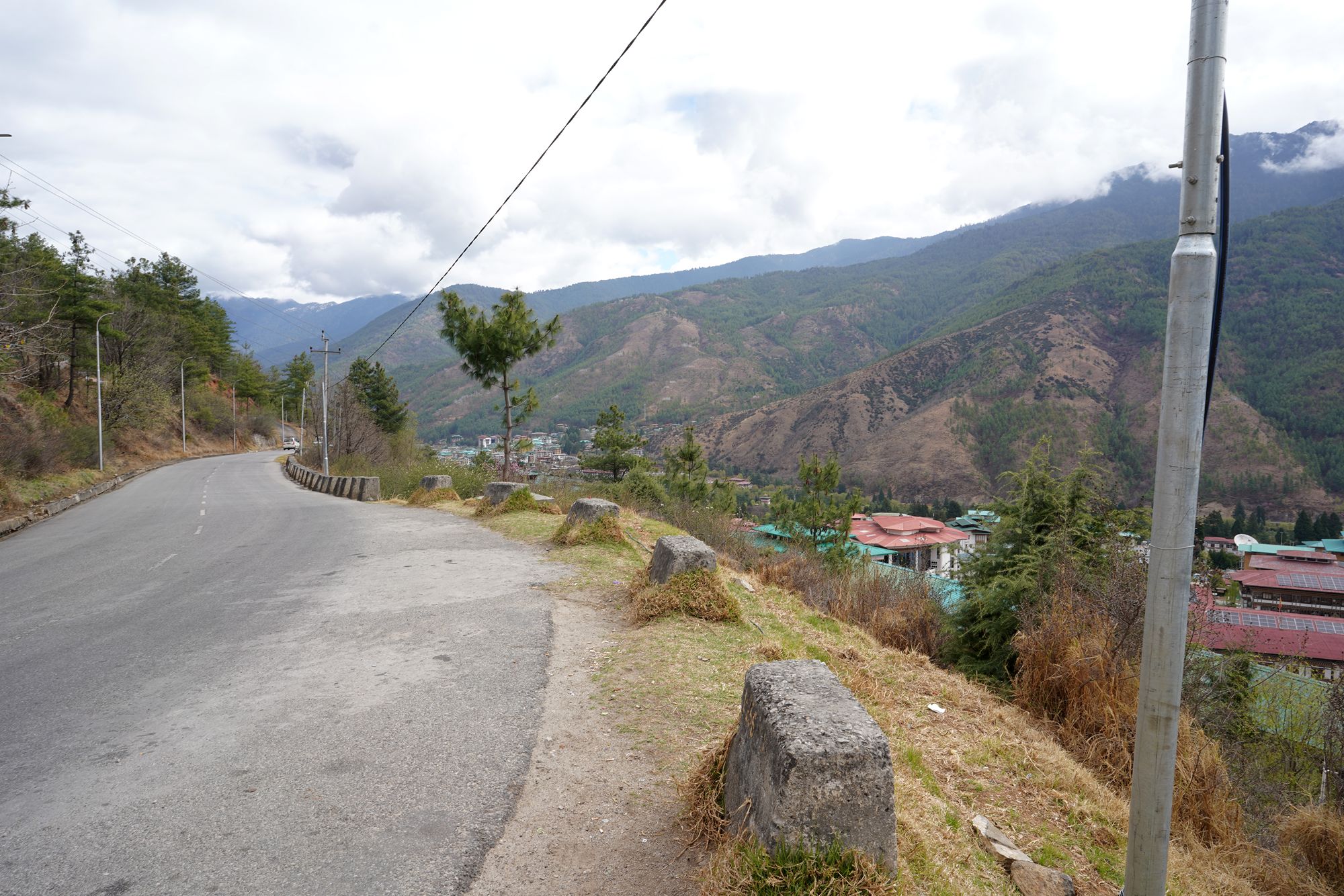 Bhutan – Buddha Dordenma, Dochula Pass, Chimi Lhakhang (34)