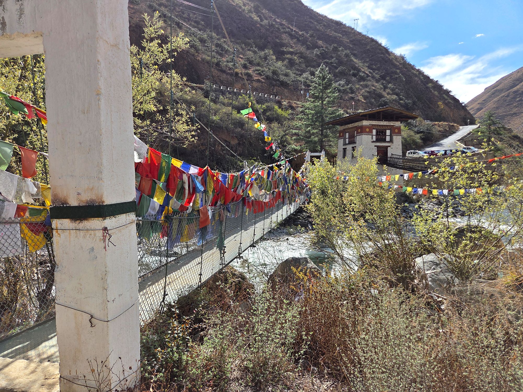 Bhutan – Buddha Dordenma, Dochula Pass, Chimi Lhakhang (4)