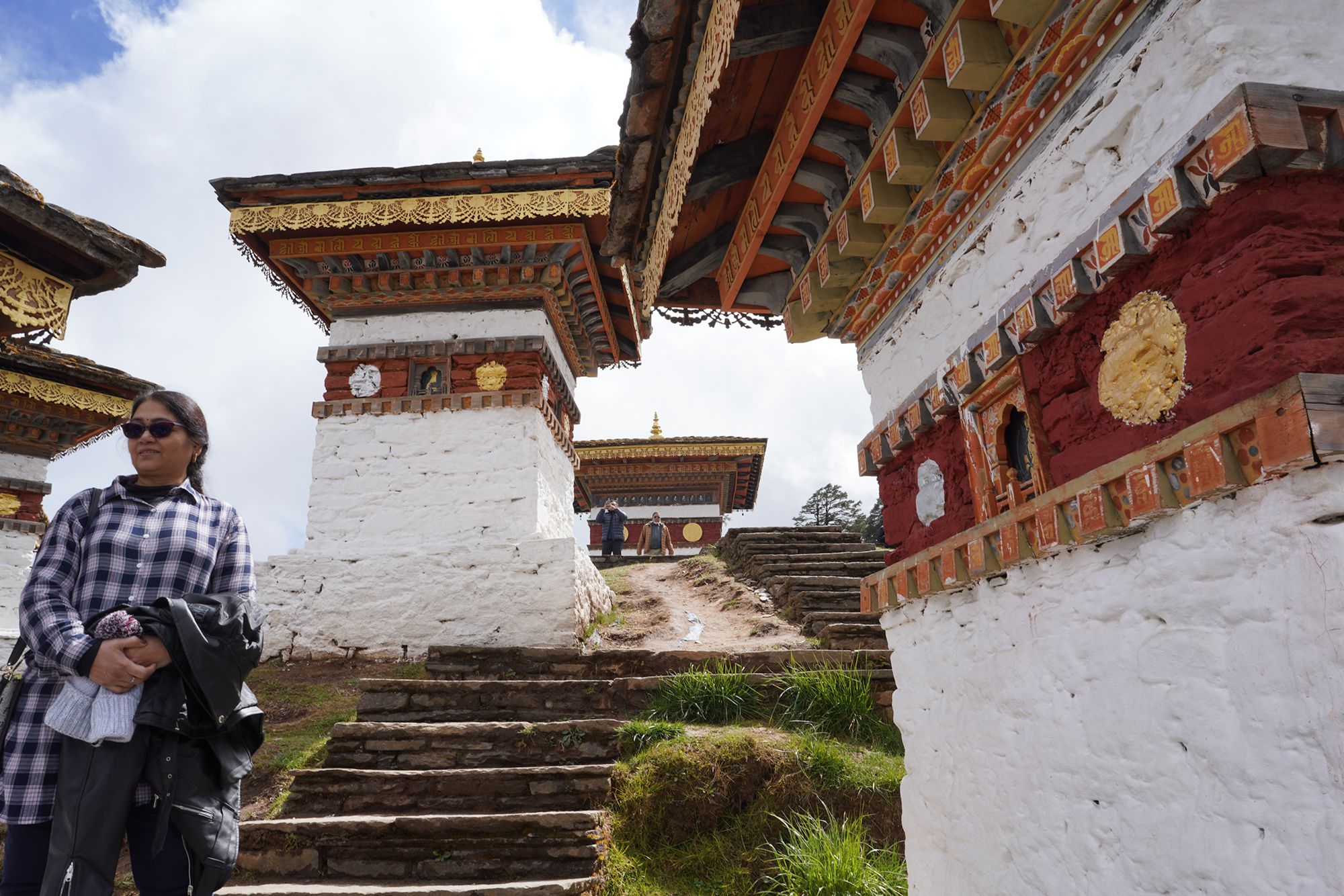Bhutan – Buddha Dordenma, Dochula Pass, Chimi Lhakhang (75)