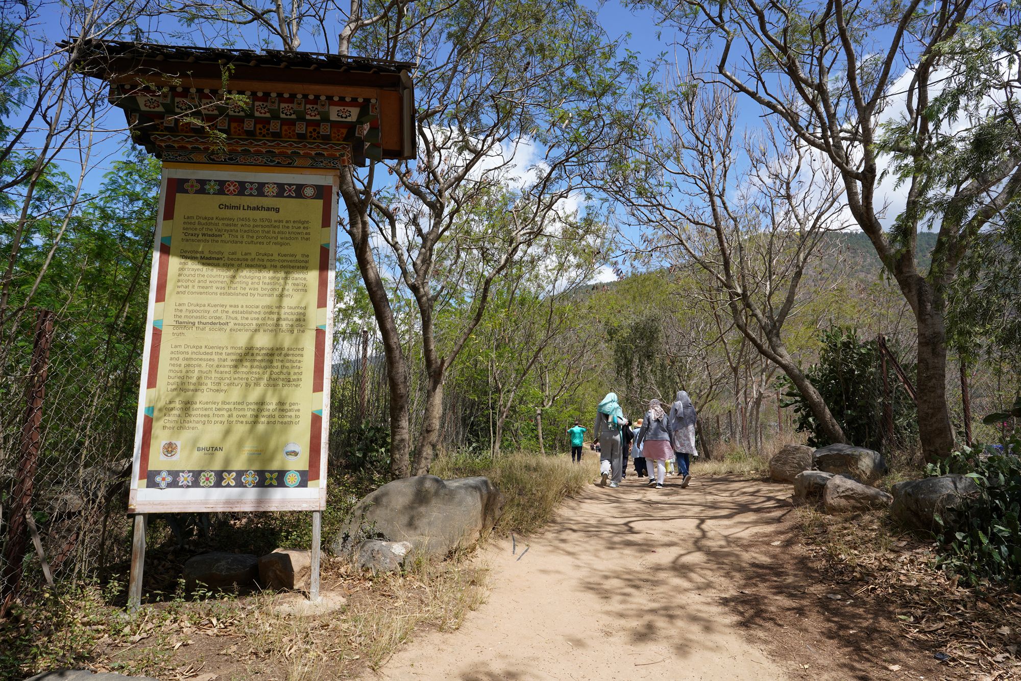 Bhutan – Buddha Dordenma, Dochula Pass, Chimi Lhakhang (80)