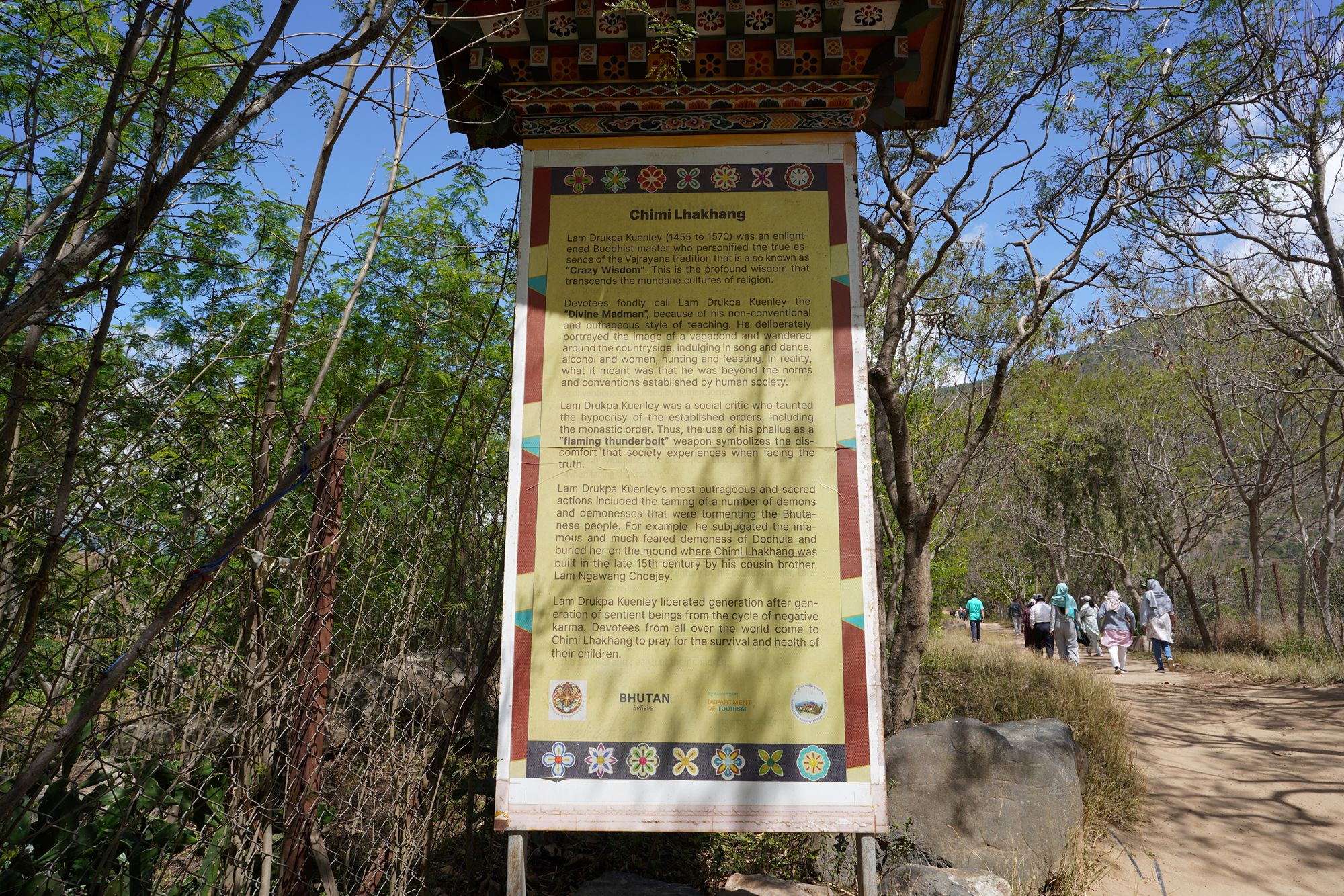 Bhutan – Buddha Dordenma, Dochula Pass, Chimi Lhakhang (81)