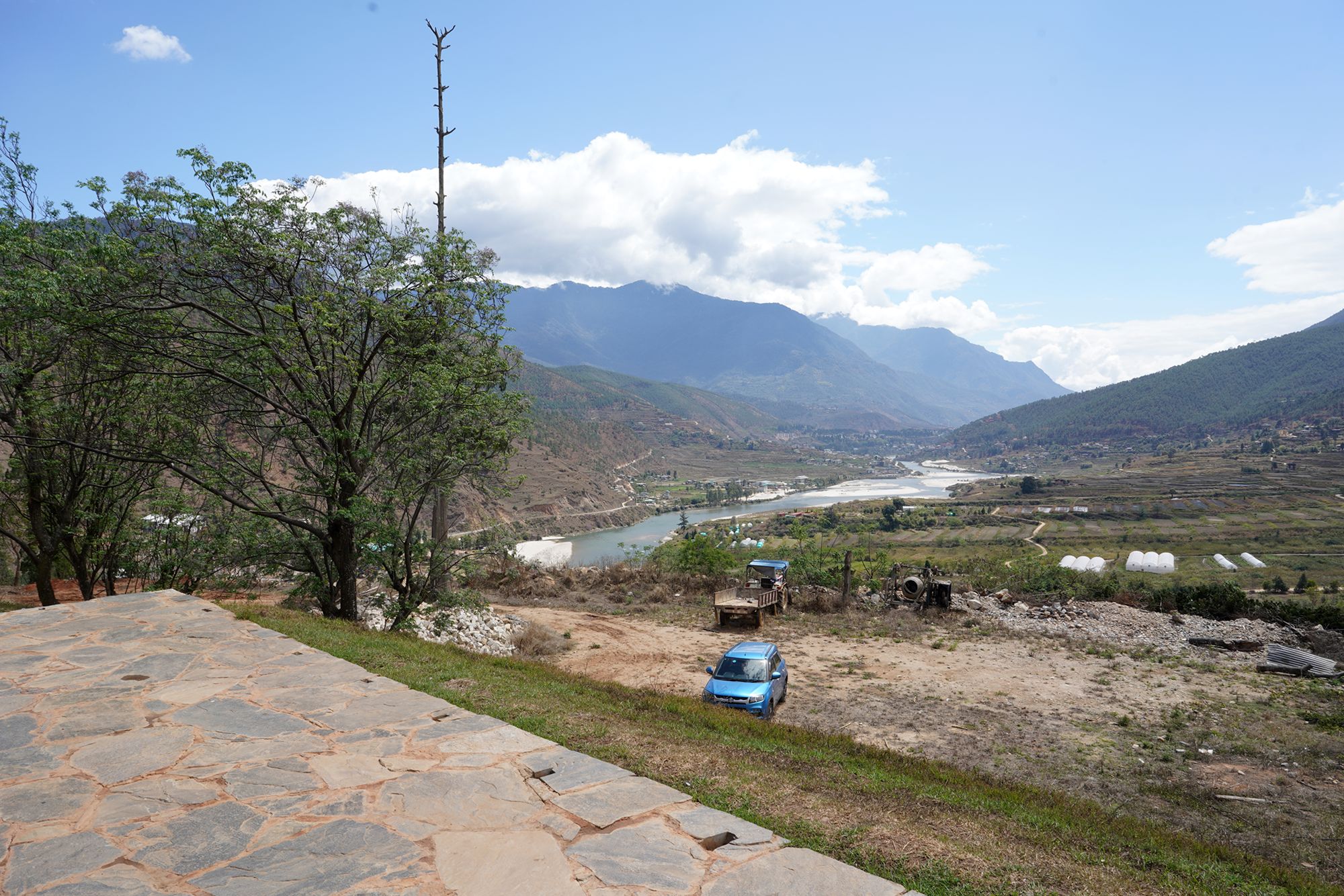 Bhutan – Buddha Dordenma, Dochula Pass, Chimi Lhakhang (94)