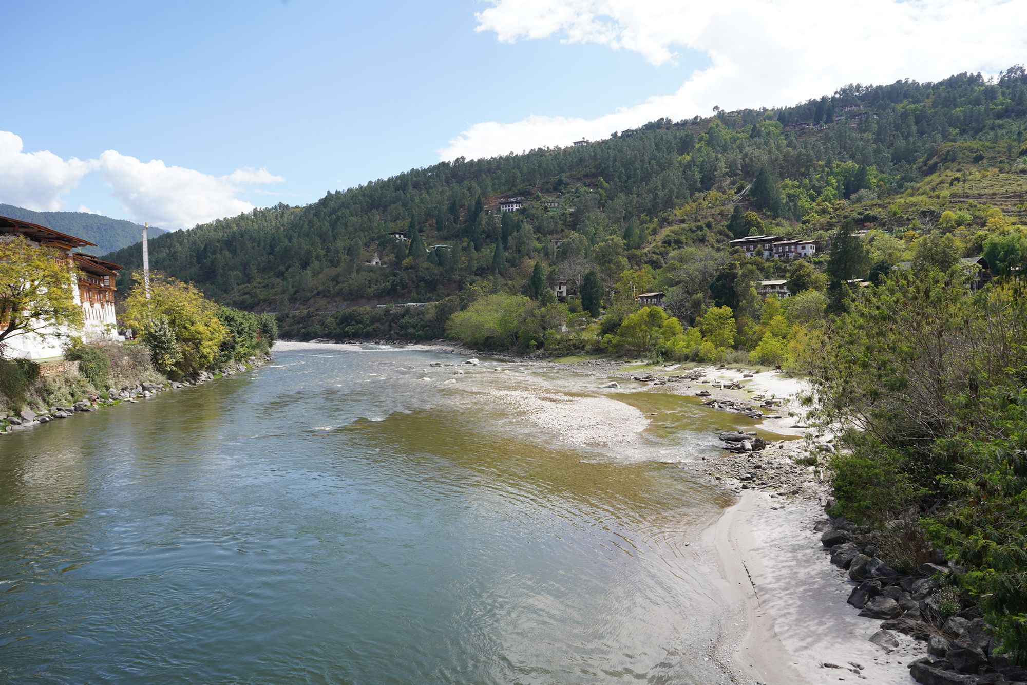 Bhutan – Punakha Dzong and Suspension Bridge, Paro Rinpung Dzong and Ta Dzong (11) Bhutan – Punakha Dzong and Suspension Bridge, Paro Rinpung Dzong and Ta Dzong (11)