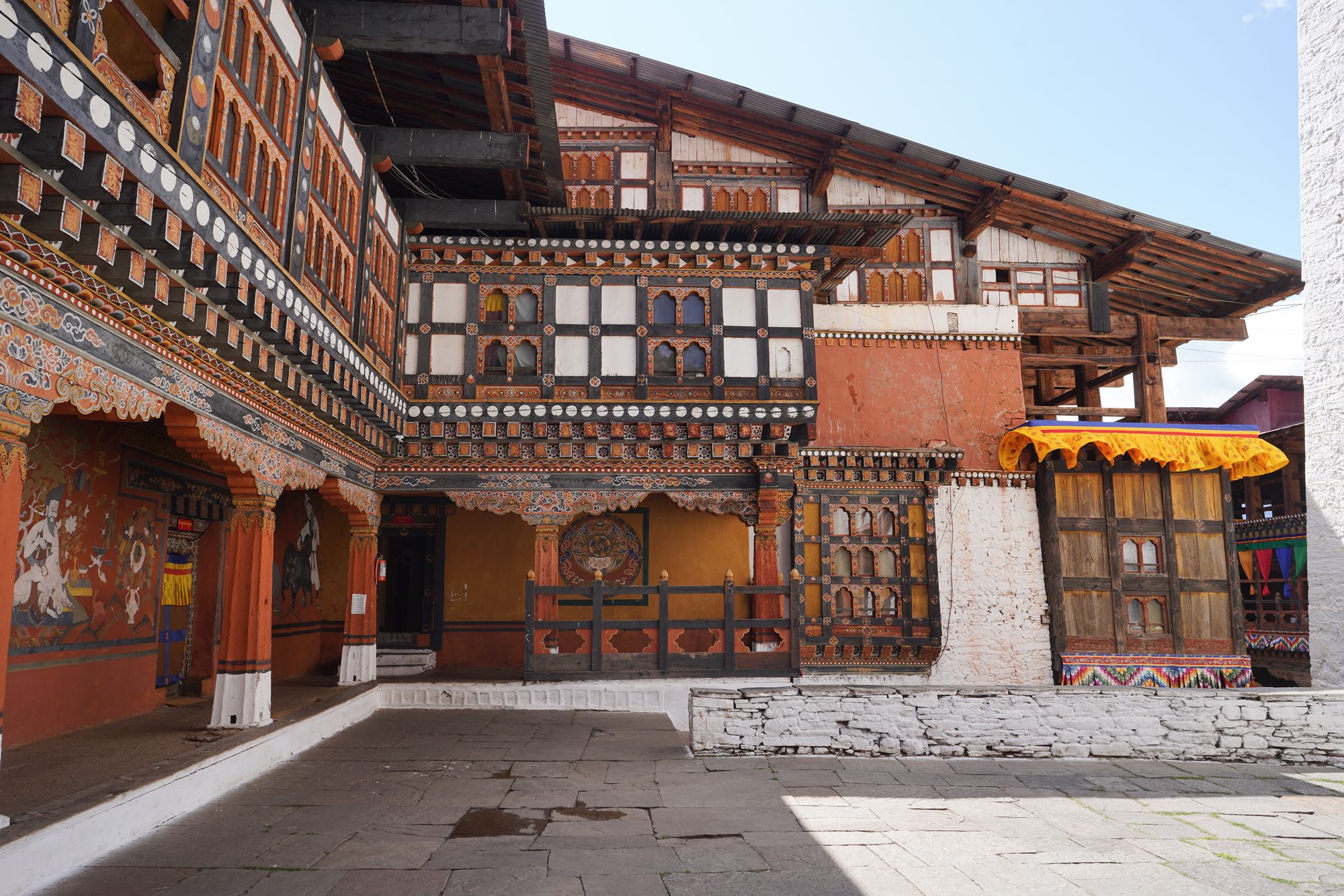 Bhutan – Punakha Dzong and Suspension Bridge, Paro Rinpung Dzong and Ta Dzong (119) Bhutan – Punakha Dzong and Suspension Bridge, Paro Rinpung Dzong and Ta Dzong (119)