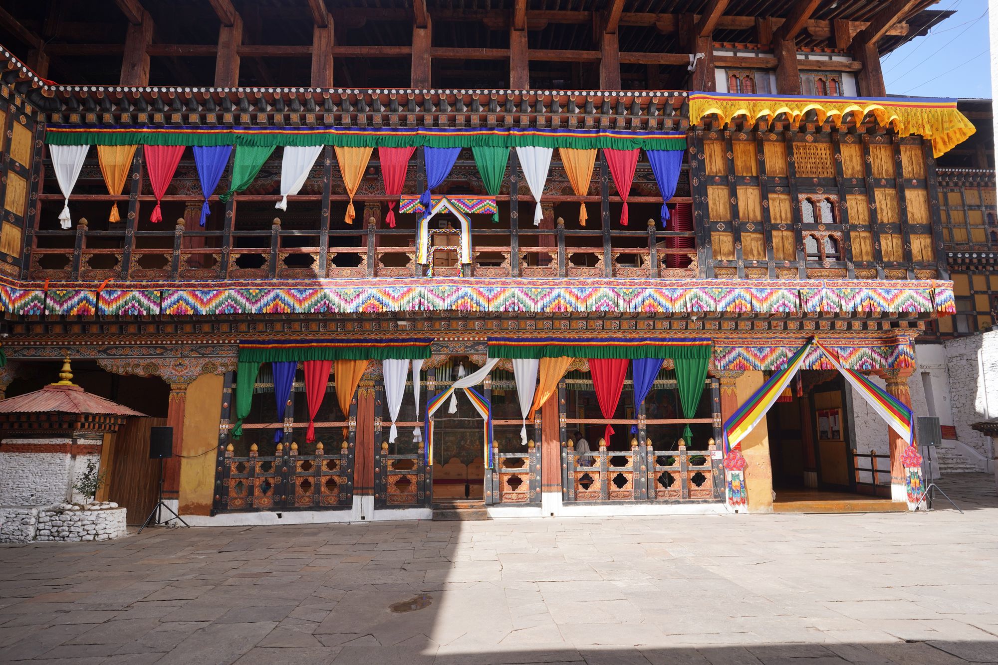 Bhutan – Punakha Dzong and Suspension Bridge, Paro Rinpung Dzong and Ta Dzong (123) Bhutan – Punakha Dzong and Suspension Bridge, Paro Rinpung Dzong and Ta Dzong (123)