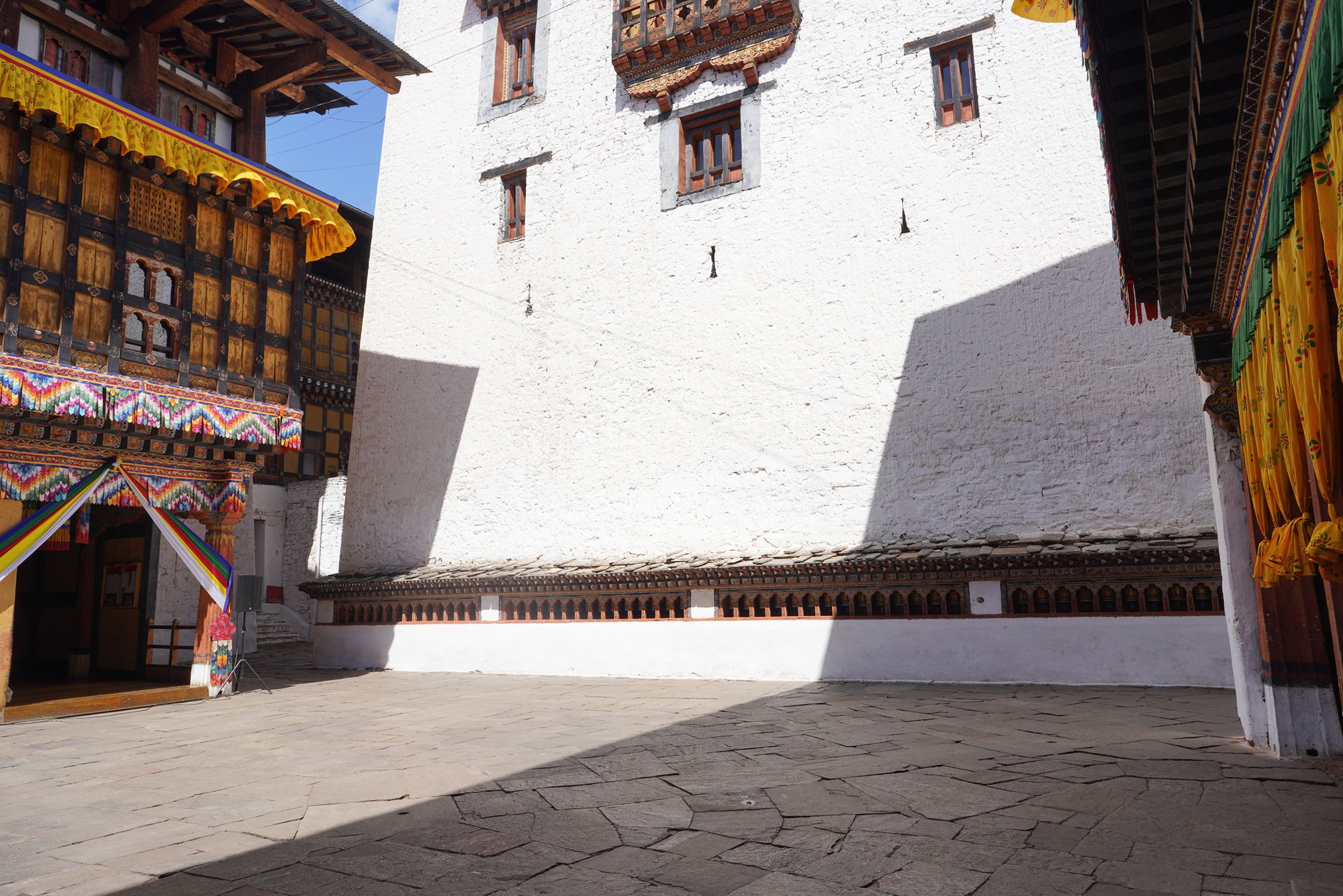 Bhutan – Punakha Dzong and Suspension Bridge, Paro Rinpung Dzong and Ta Dzong (124) Bhutan – Punakha Dzong and Suspension Bridge, Paro Rinpung Dzong and Ta Dzong (124)