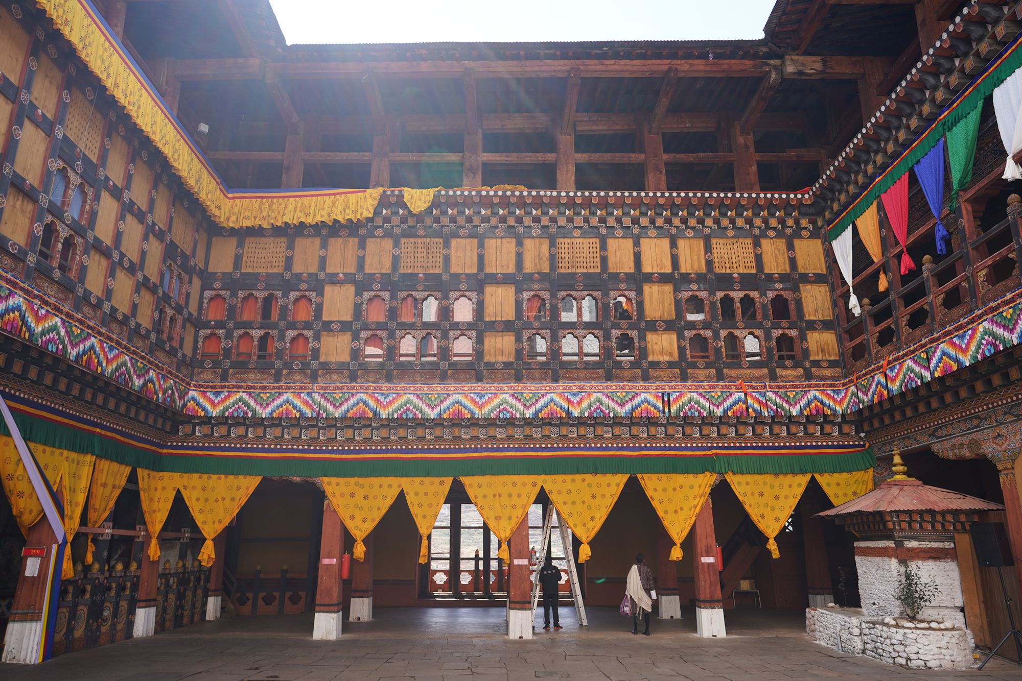 Bhutan – Punakha Dzong and Suspension Bridge, Paro Rinpung Dzong and Ta Dzong (127) Bhutan – Punakha Dzong and Suspension Bridge, Paro Rinpung Dzong and Ta Dzong (127)