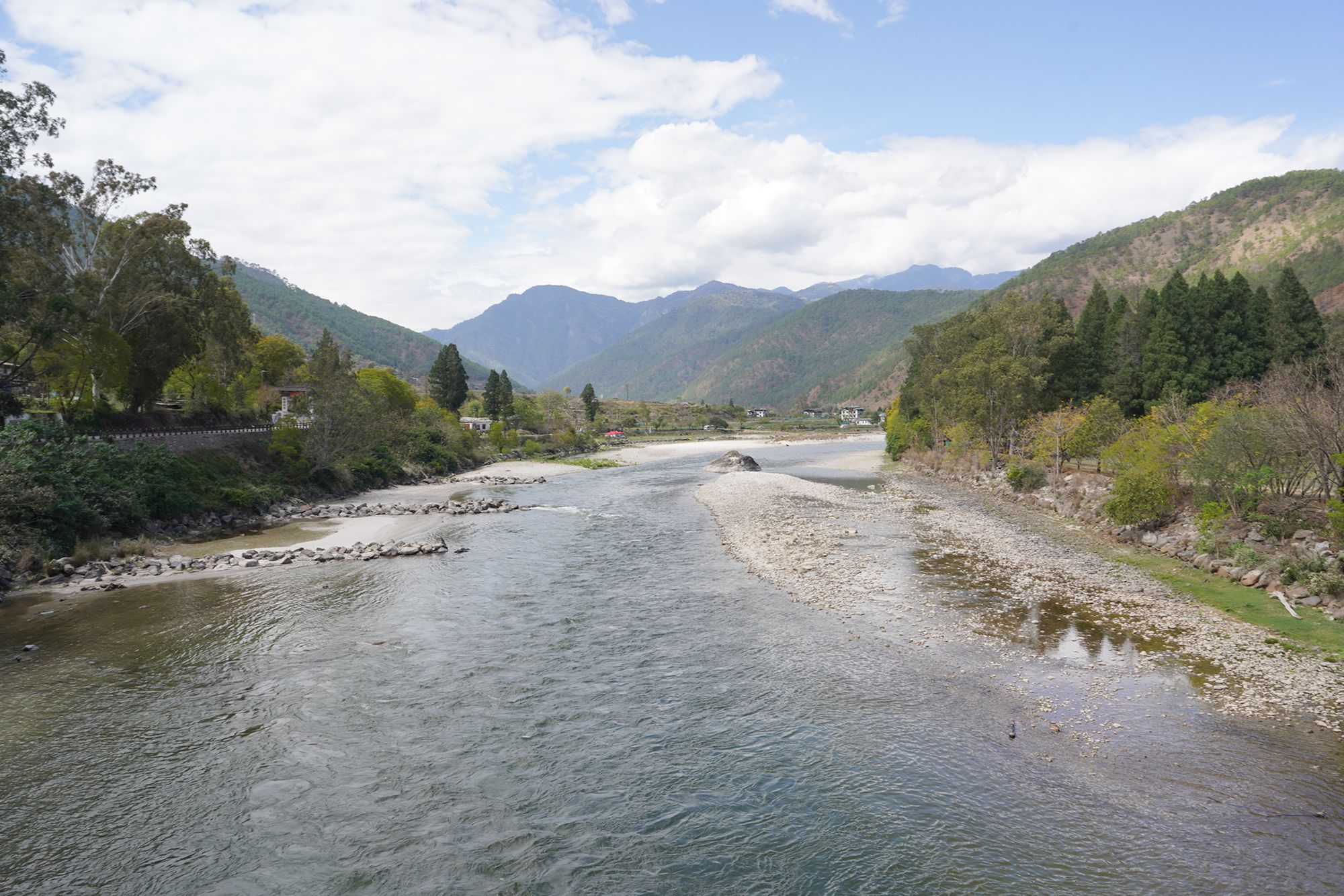 Bhutan – Punakha Dzong and Suspension Bridge, Paro Rinpung Dzong and Ta Dzong (13) Bhutan – Punakha Dzong and Suspension Bridge, Paro Rinpung Dzong and Ta Dzong (13)