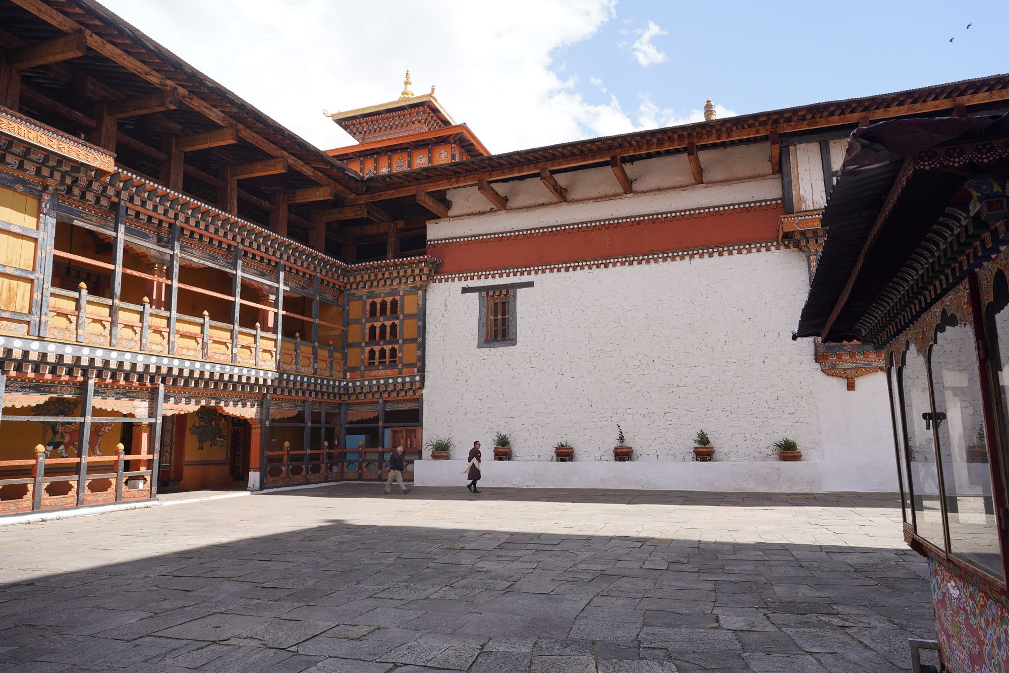 Bhutan – Punakha Dzong and Suspension Bridge, Paro Rinpung Dzong and Ta Dzong (138) Bhutan – Punakha Dzong and Suspension Bridge, Paro Rinpung Dzong and Ta Dzong (138)