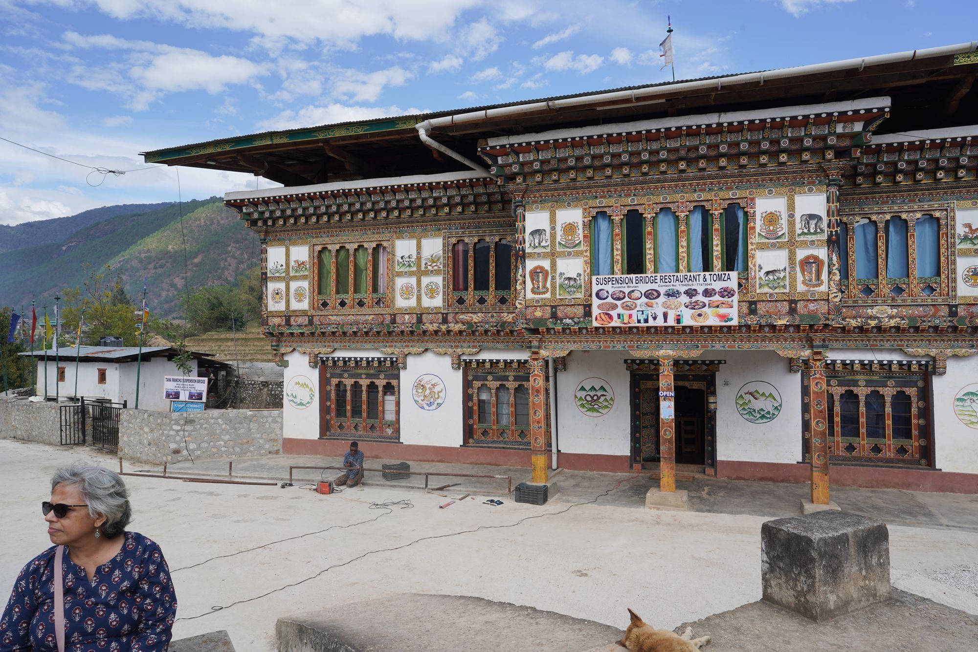 Bhutan – Punakha Dzong and Suspension Bridge, Paro Rinpung Dzong and Ta Dzong (73) Bhutan – Punakha Dzong and Suspension Bridge, Paro Rinpung Dzong and Ta Dzong (73)