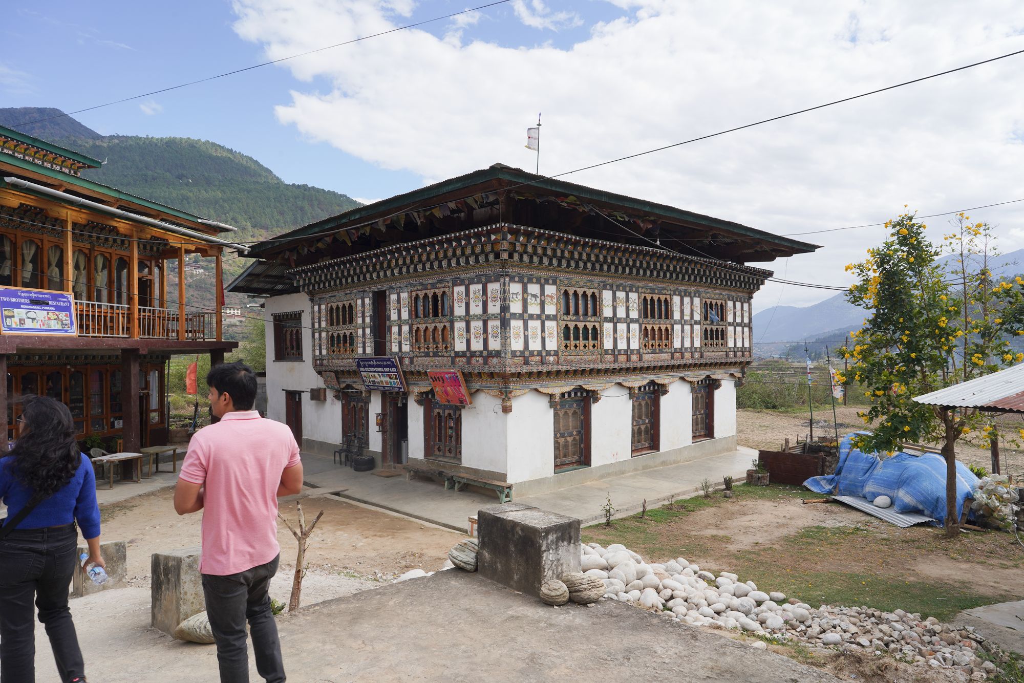 Bhutan – Punakha Dzong and Suspension Bridge, Paro Rinpung Dzong and Ta Dzong (74) Bhutan – Punakha Dzong and Suspension Bridge, Paro Rinpung Dzong and Ta Dzong (74)