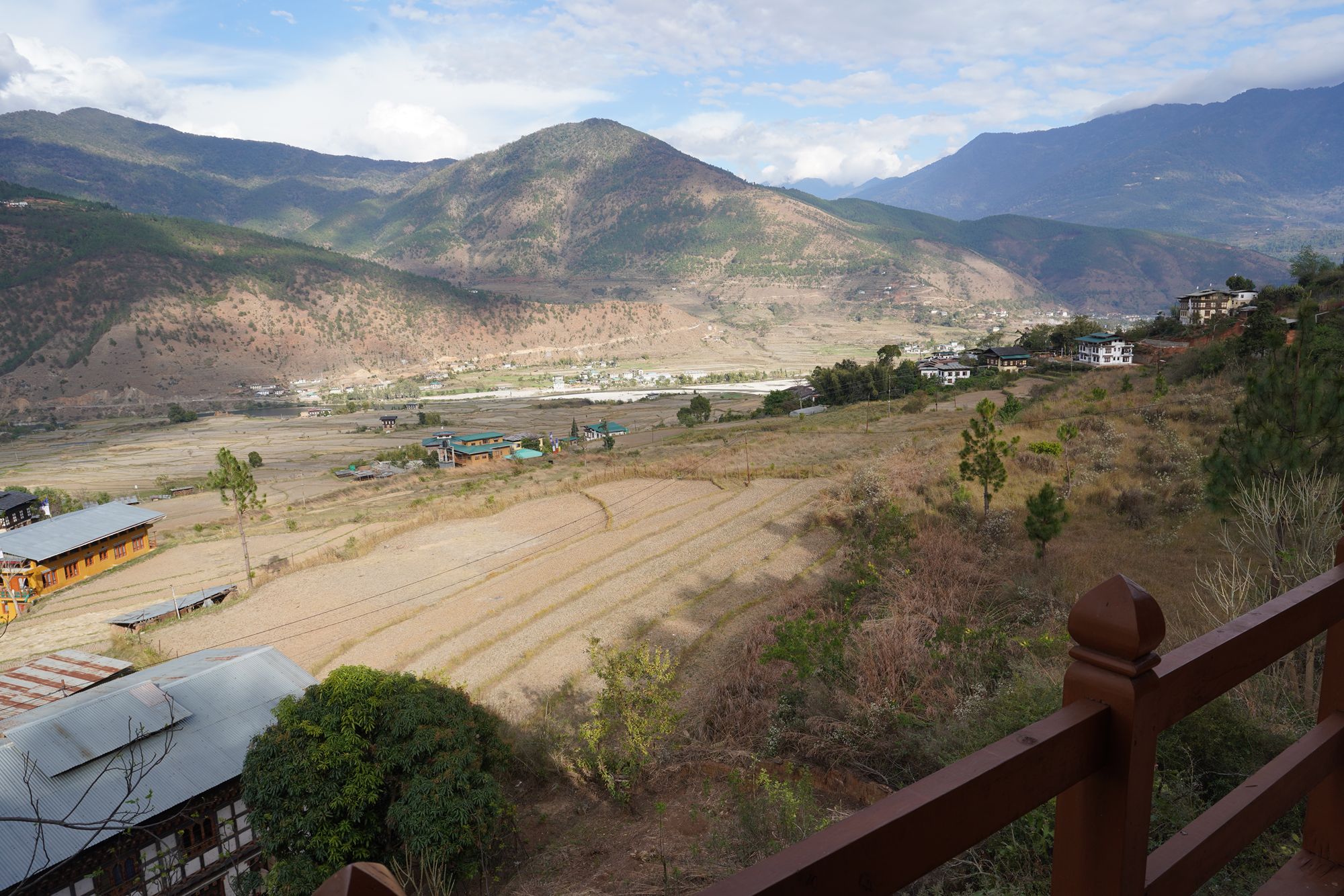 Bhutan – Punakha Dzong and Suspension Bridge, Paro Rinpung Dzong and Ta Dzong (82) Bhutan – Punakha Dzong and Suspension Bridge, Paro Rinpung Dzong and Ta Dzong (82)