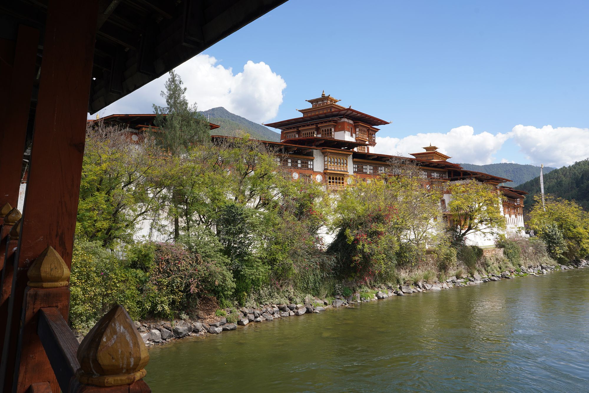 Bhutan – Punakha Dzong and Suspension Bridge, Paro Rinpung Dzong and Ta Dzong (9) Bhutan – Punakha Dzong and Suspension Bridge, Paro Rinpung Dzong and Ta Dzong (9)