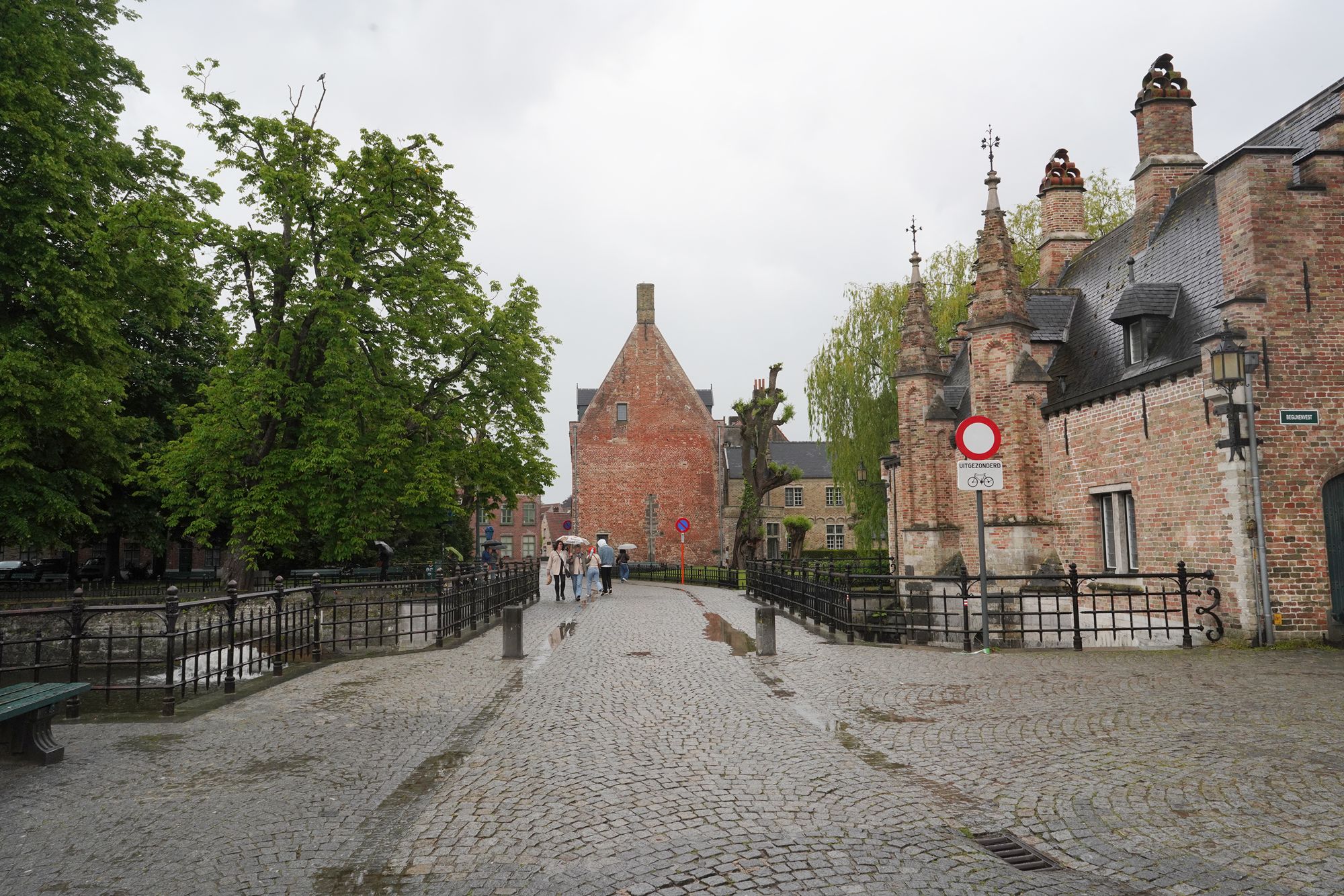 Bruge Walk II (40) Bruge Walk II (40)