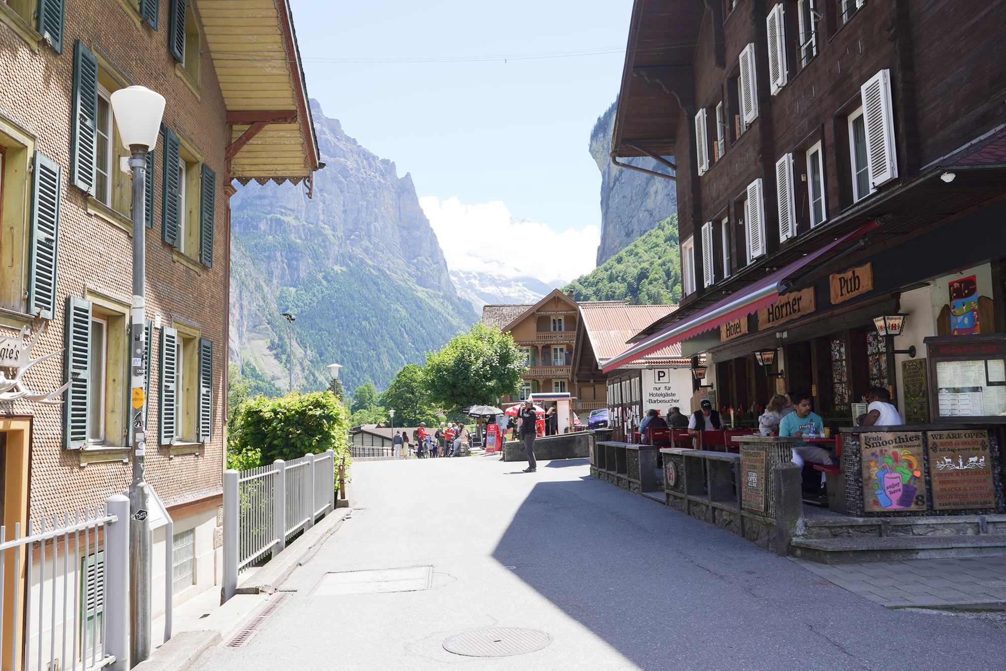 Hike Down to Lauterbrunnen (168) Hike Down to Lauterbrunnen (168)
